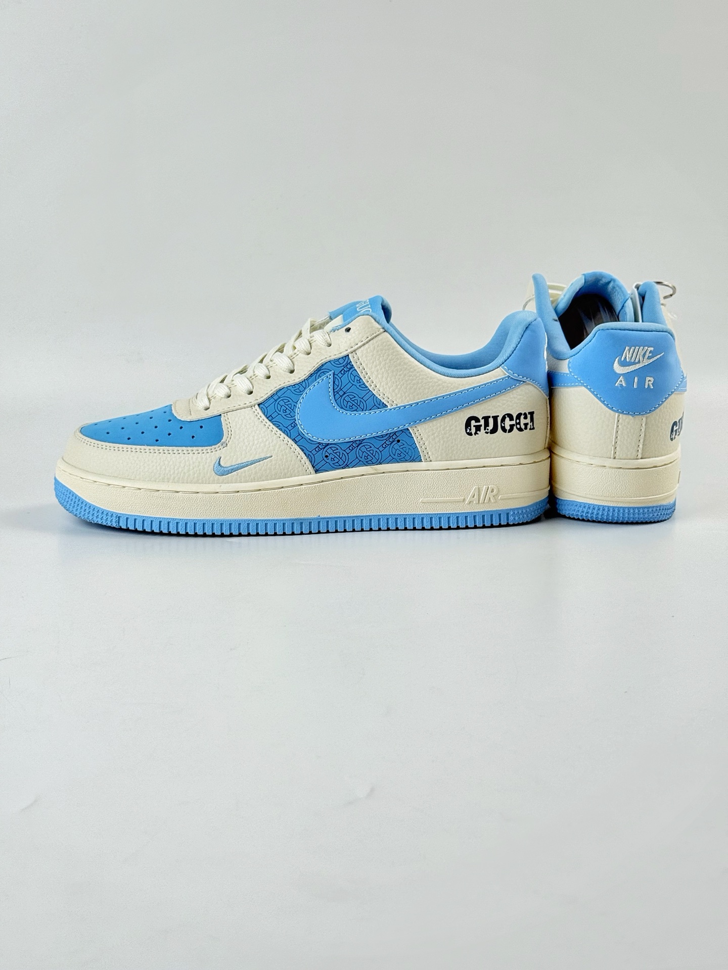 Nike Air Force 1 Low 07 x GUCCI 白蓝小钩 DF0188-067 Nike Air Force 1 Low 07 x GUCCI 白蓝小钩 DF0188-067