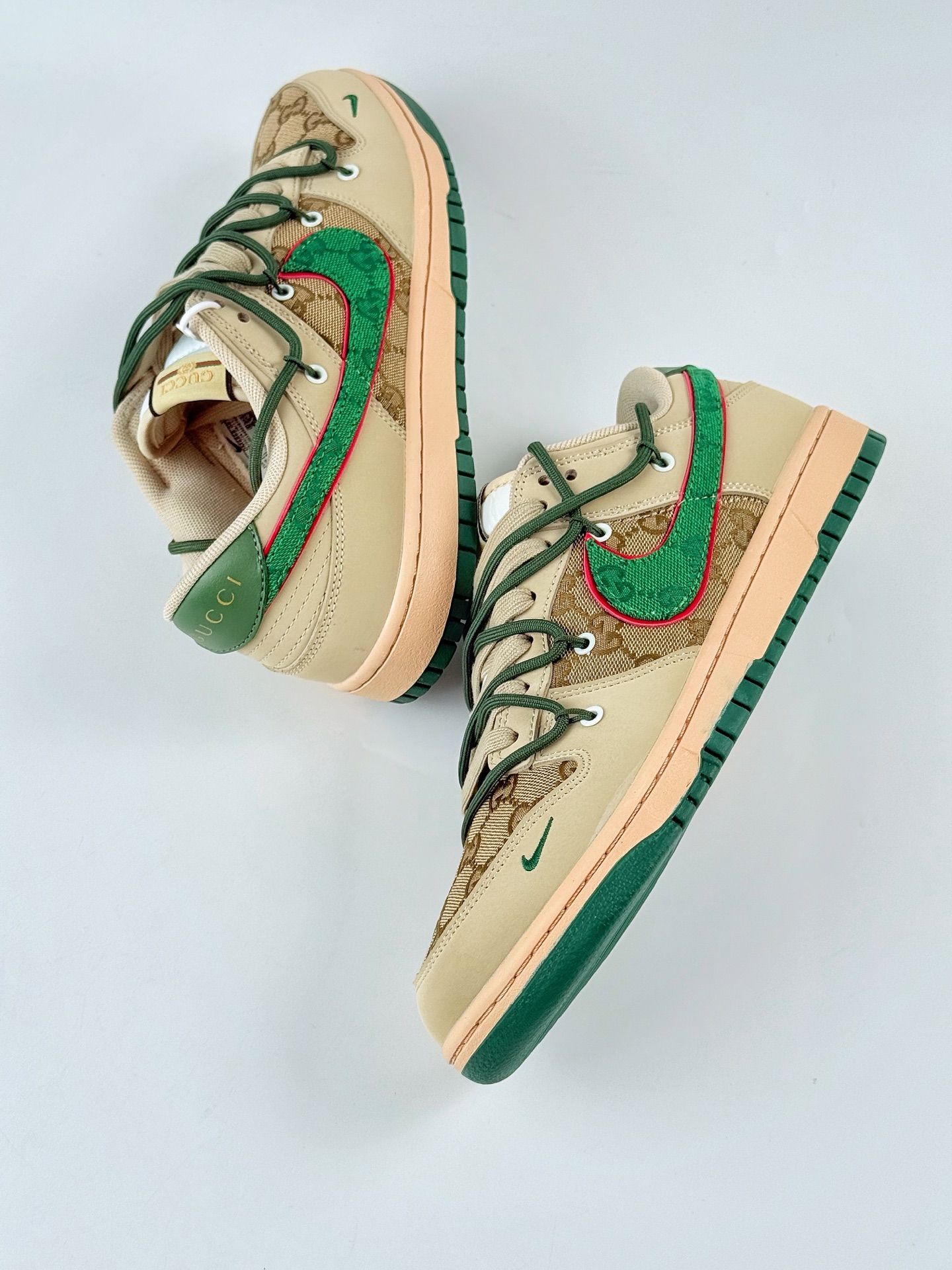 Nike SB Dunk Low x GUCCI 棕绿小勾  DM6868-087