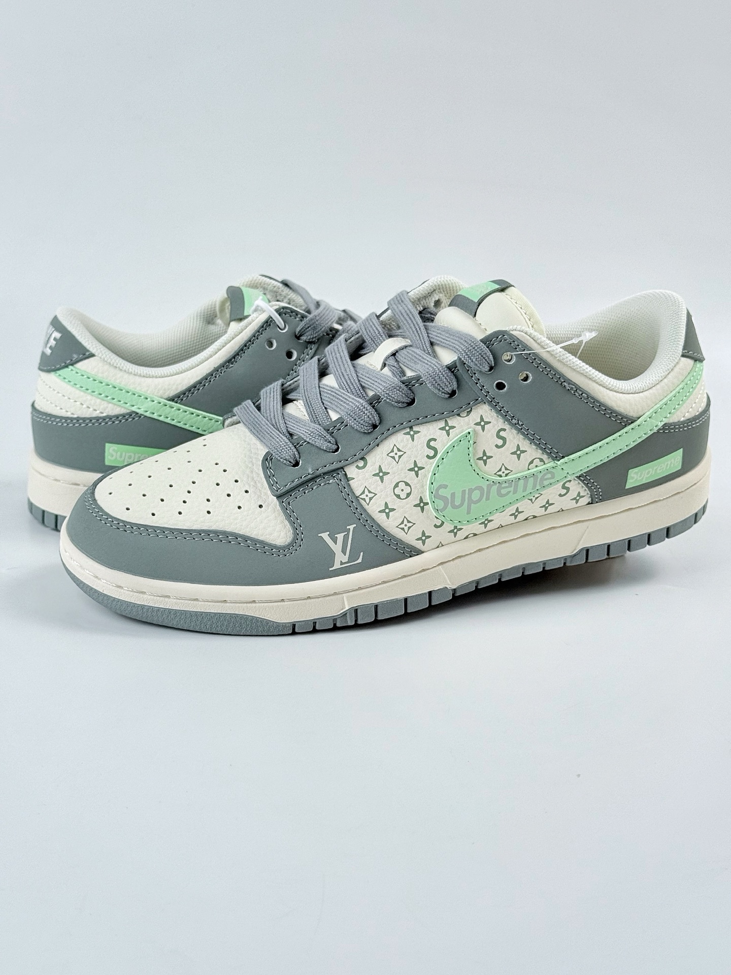 Nike SB Dunk Low x superme x Louis Vuitton 灰白  ZH2598-278