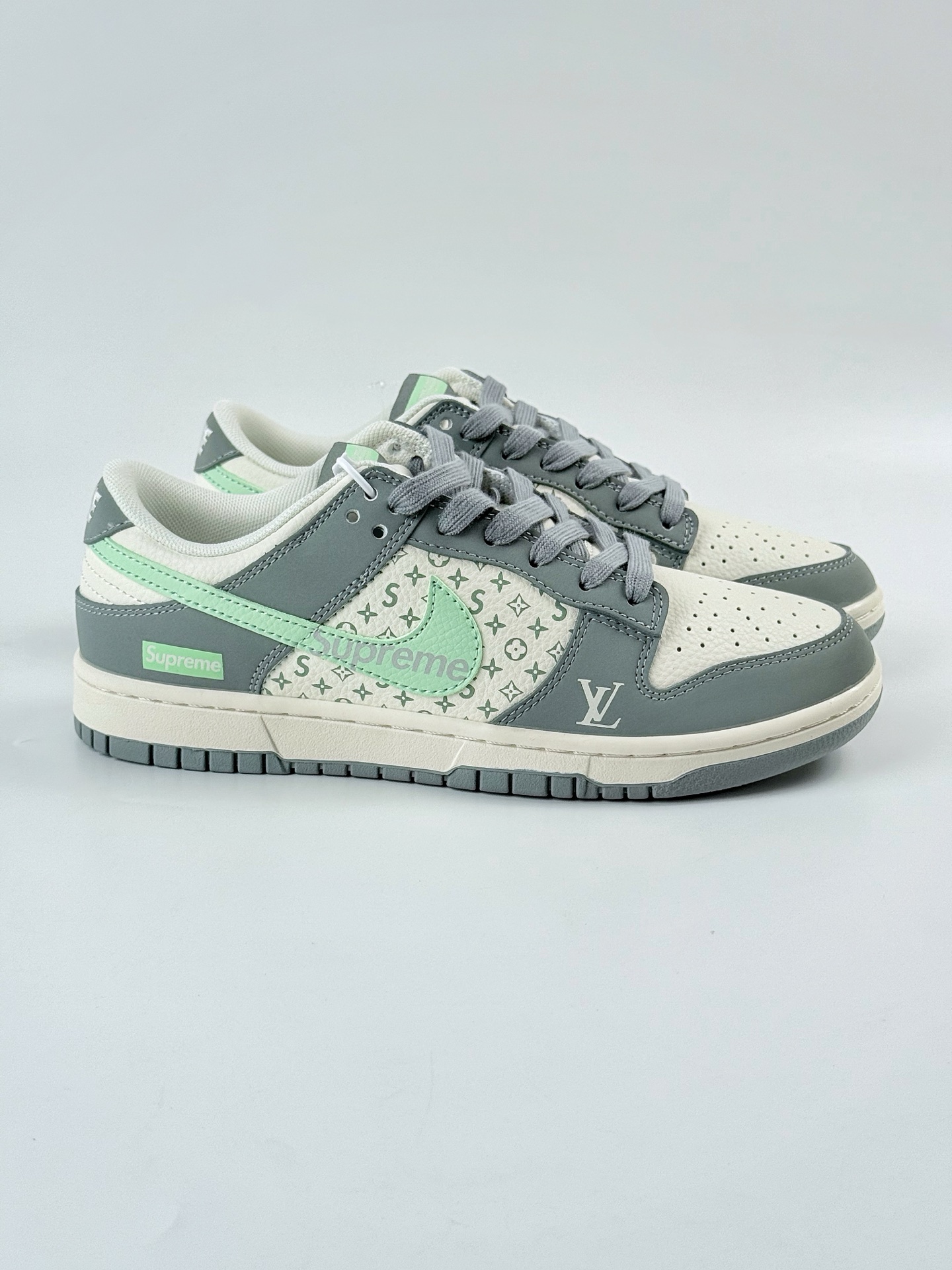 Nike SB Dunk Low x superme x Louis Vuitton 灰白  ZH2598-278