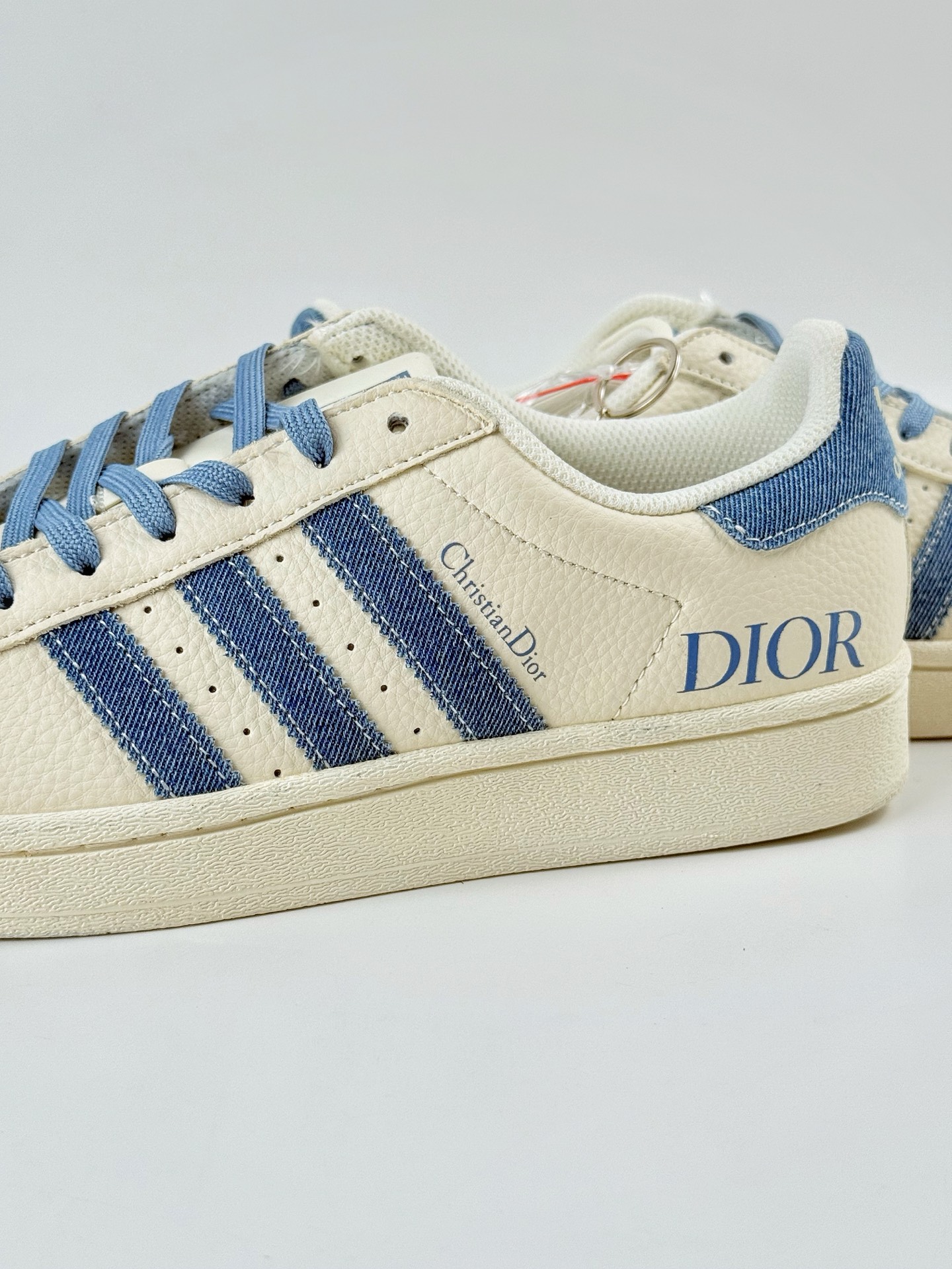 AD Originals Superstar x DIOR 白蓝  AD8010