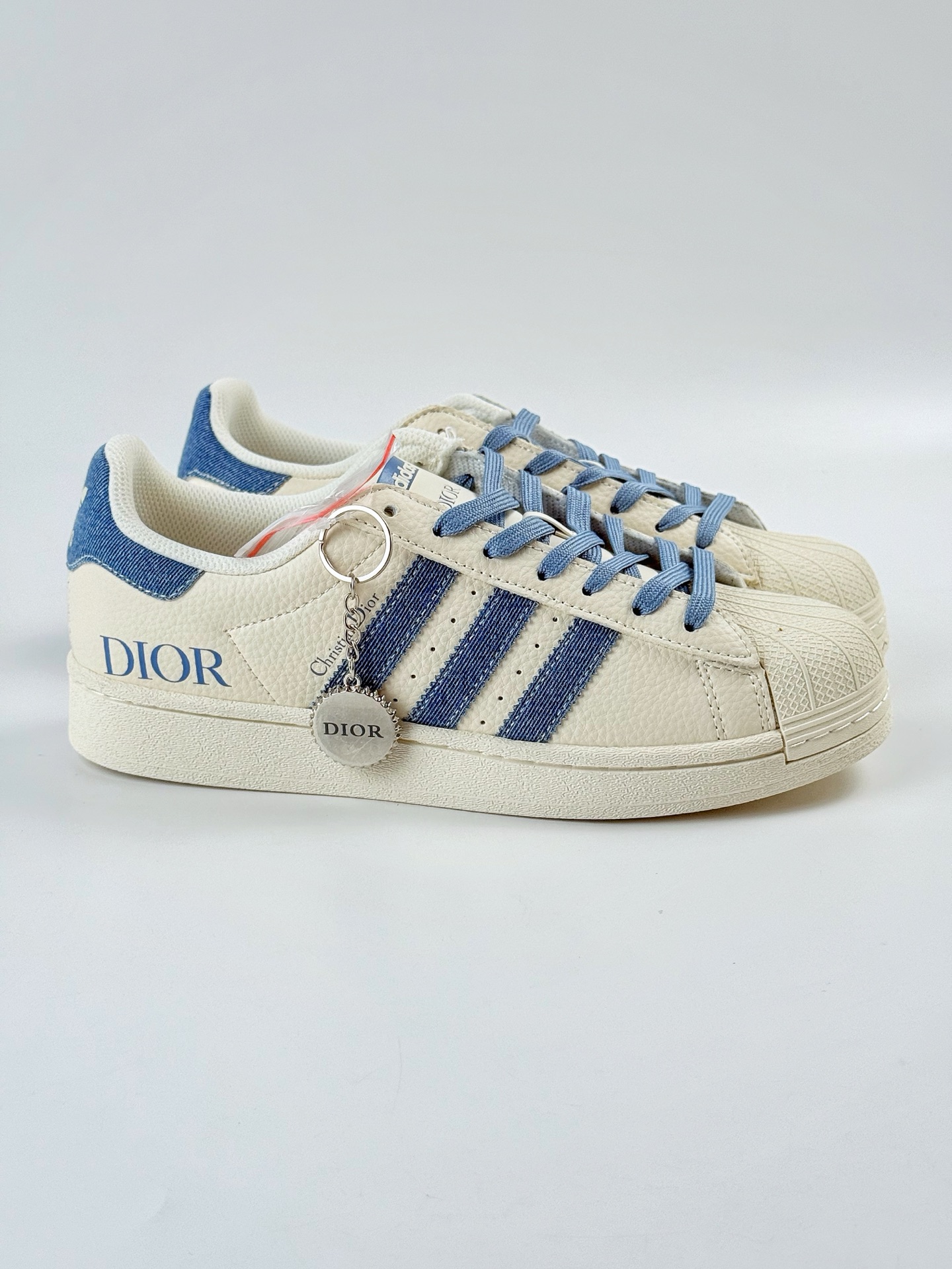 AD Originals Superstar x DIOR 白蓝  AD8010