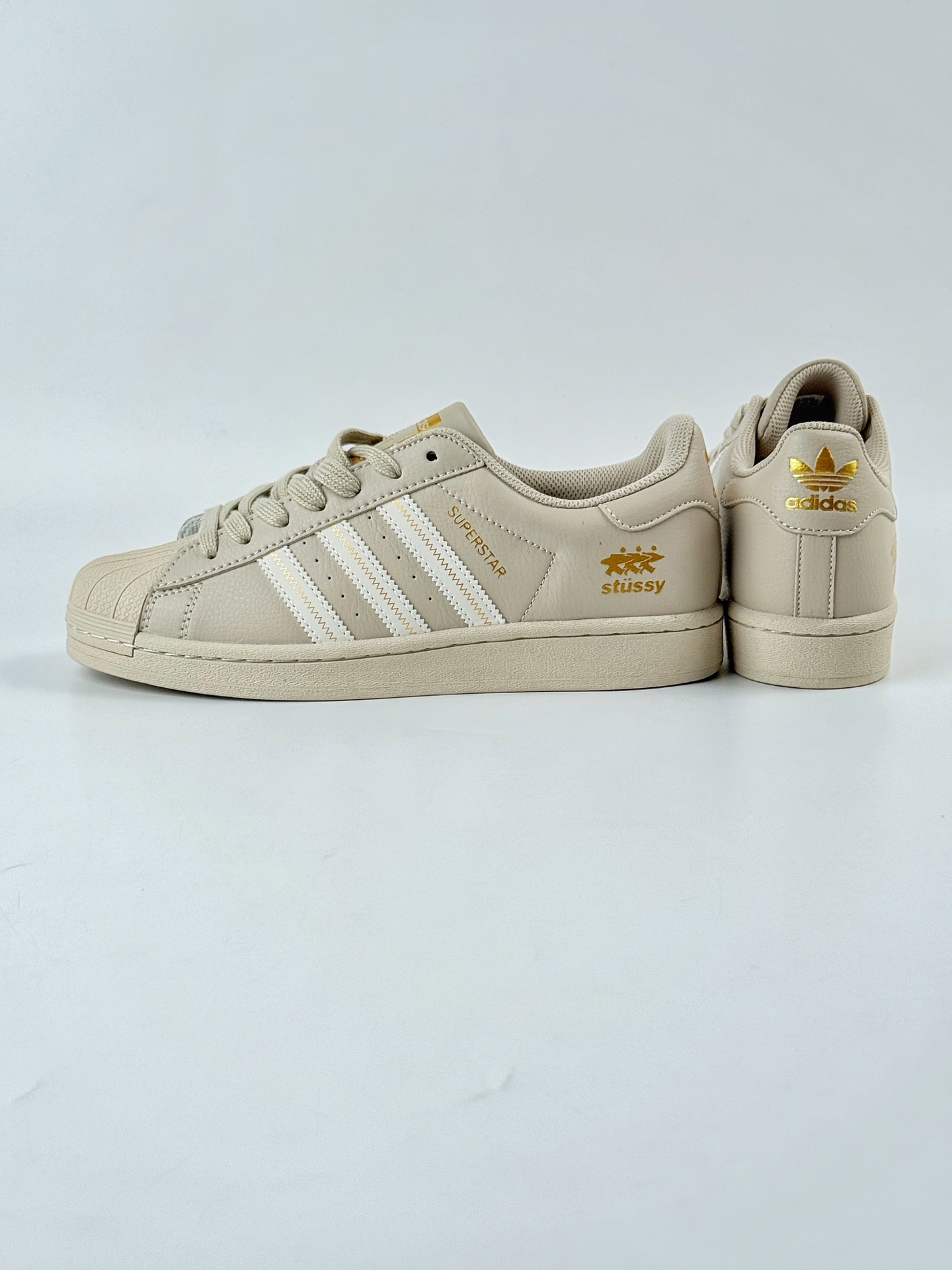 AD Originals Superstar x Stussy 棕白  SD6811