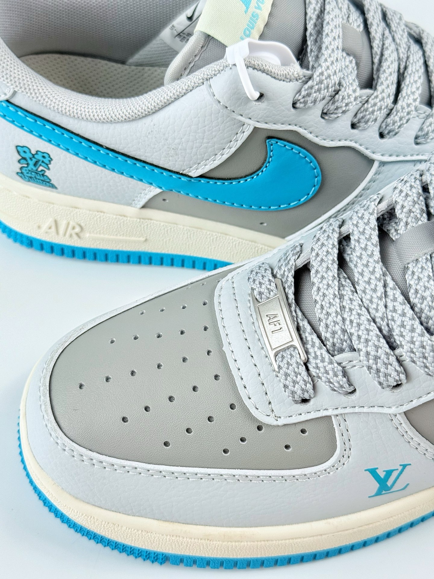 Nike Air Force 1 Low 07 x Louis Vuitton 灰蓝满天星  JJ2508-704