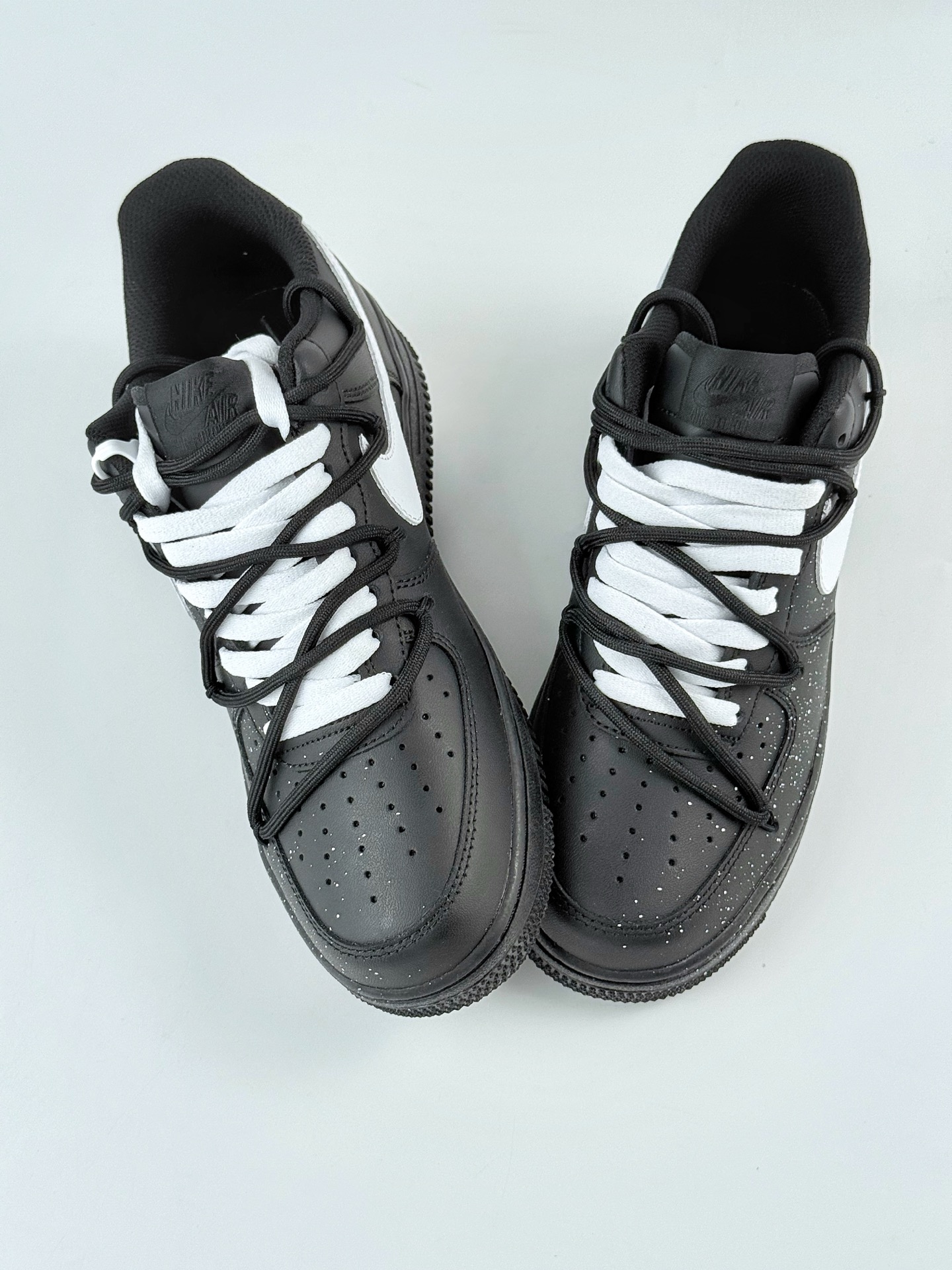 Nike Air Force 1 Low 07 黑白绑带满天星 ZH0316-090