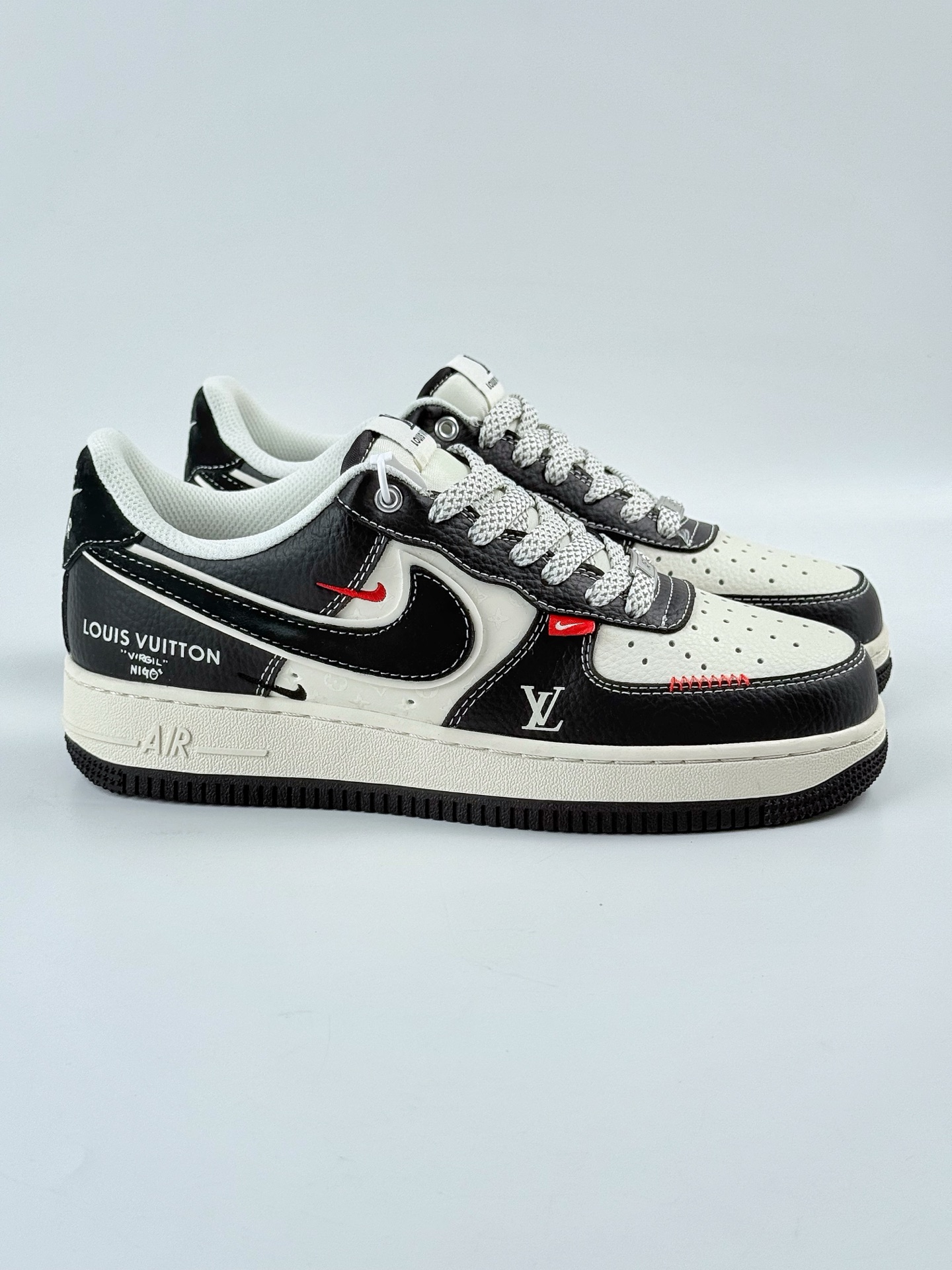 Nike Air Force 1 Low 07 x Louis Vuitton 黑白双小勾满天星 YX5066-349 Nike Air Force 1 Low 07 x Louis Vuitton 黑白双小勾满天星 YX5066-349