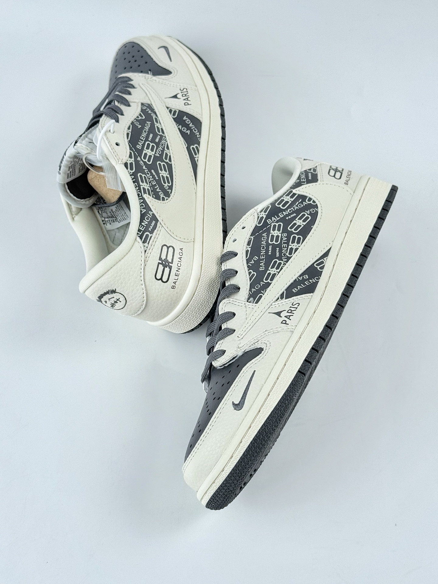 Travis Scott x Nike Air Jordan 1 Low x Balenciaga Air Jordan 1 Low 反转白灰小勾倒钩  LD2025-019