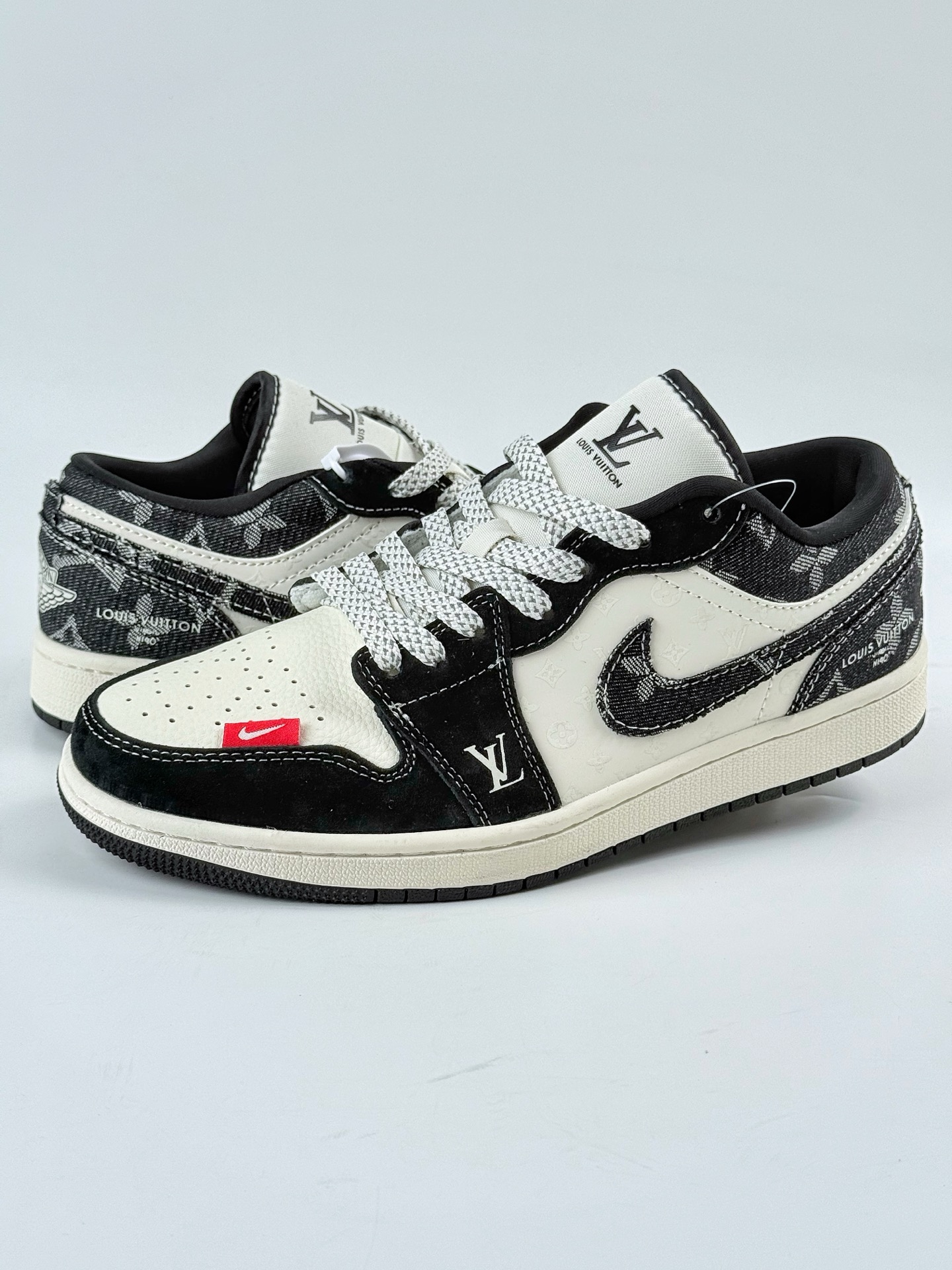Air Jordan 1 Low x Louis Vuitton 黑白满天星  YX5066-369