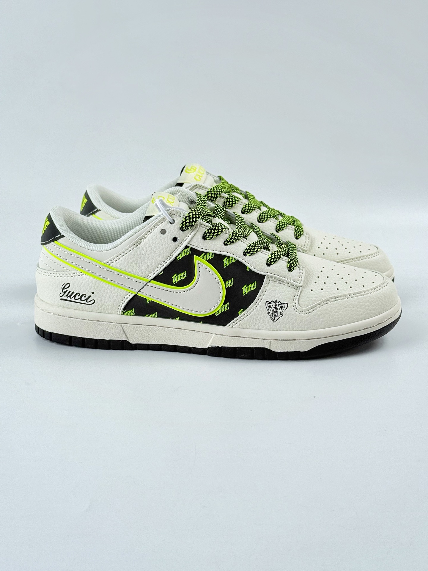 Nike SB Dunk Low x GUCCI 白绿满天星 HS8068-033 Nike SB Dunk Low x GUCCI 白绿满天星 HS8068-033