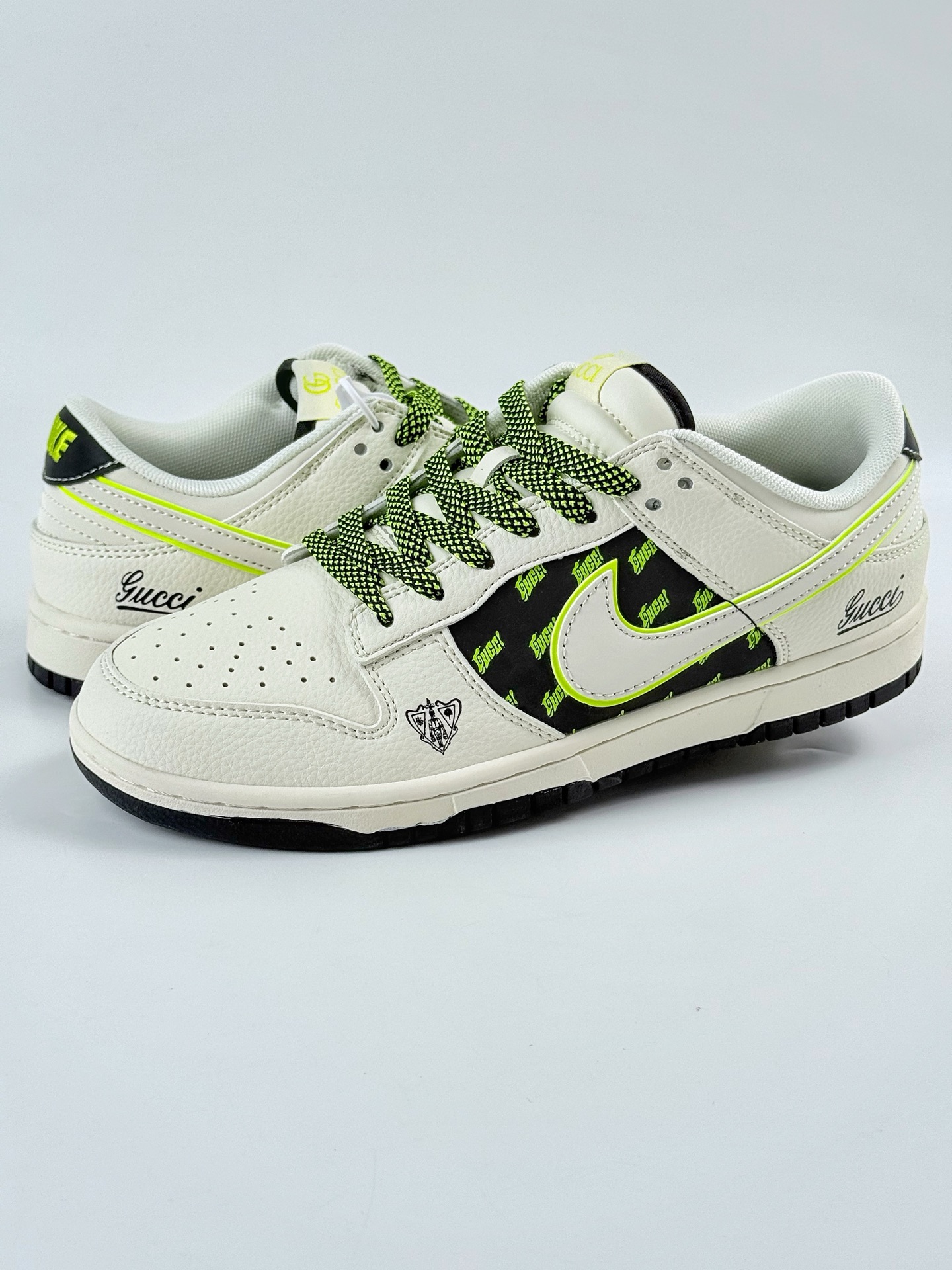 Nike SB Dunk Low x GUCCI 白绿满天星 HS8068-033 Nike SB Dunk Low x GUCCI 白绿满天星 HS8068-033