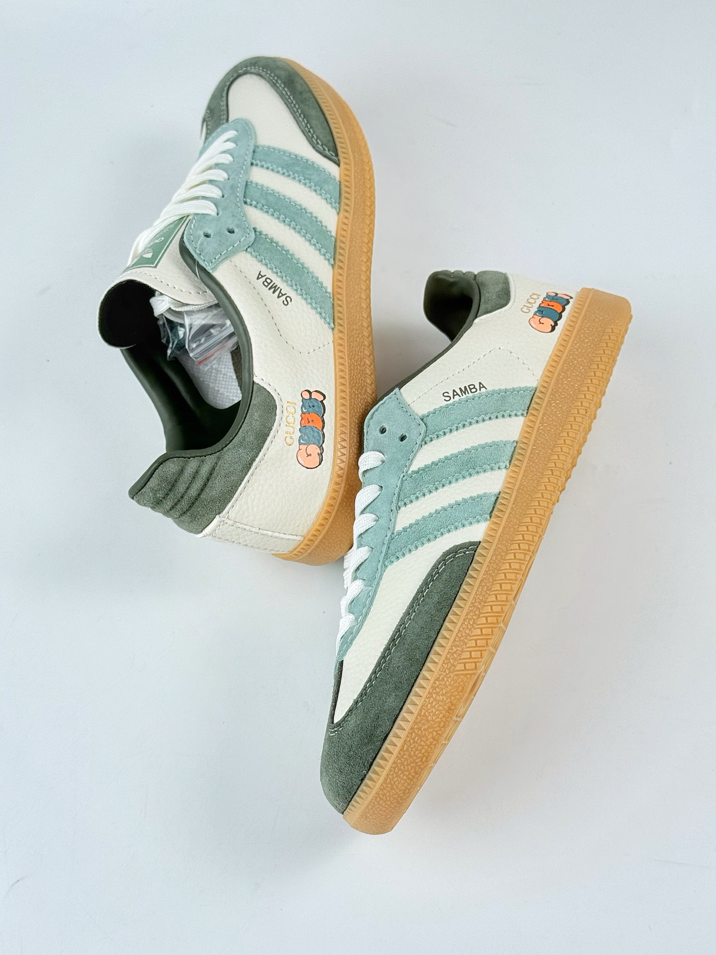 adidas originals Samba OG x GUCCI 白绿 桑巴舞系列复古经典轻便板鞋 DX0001