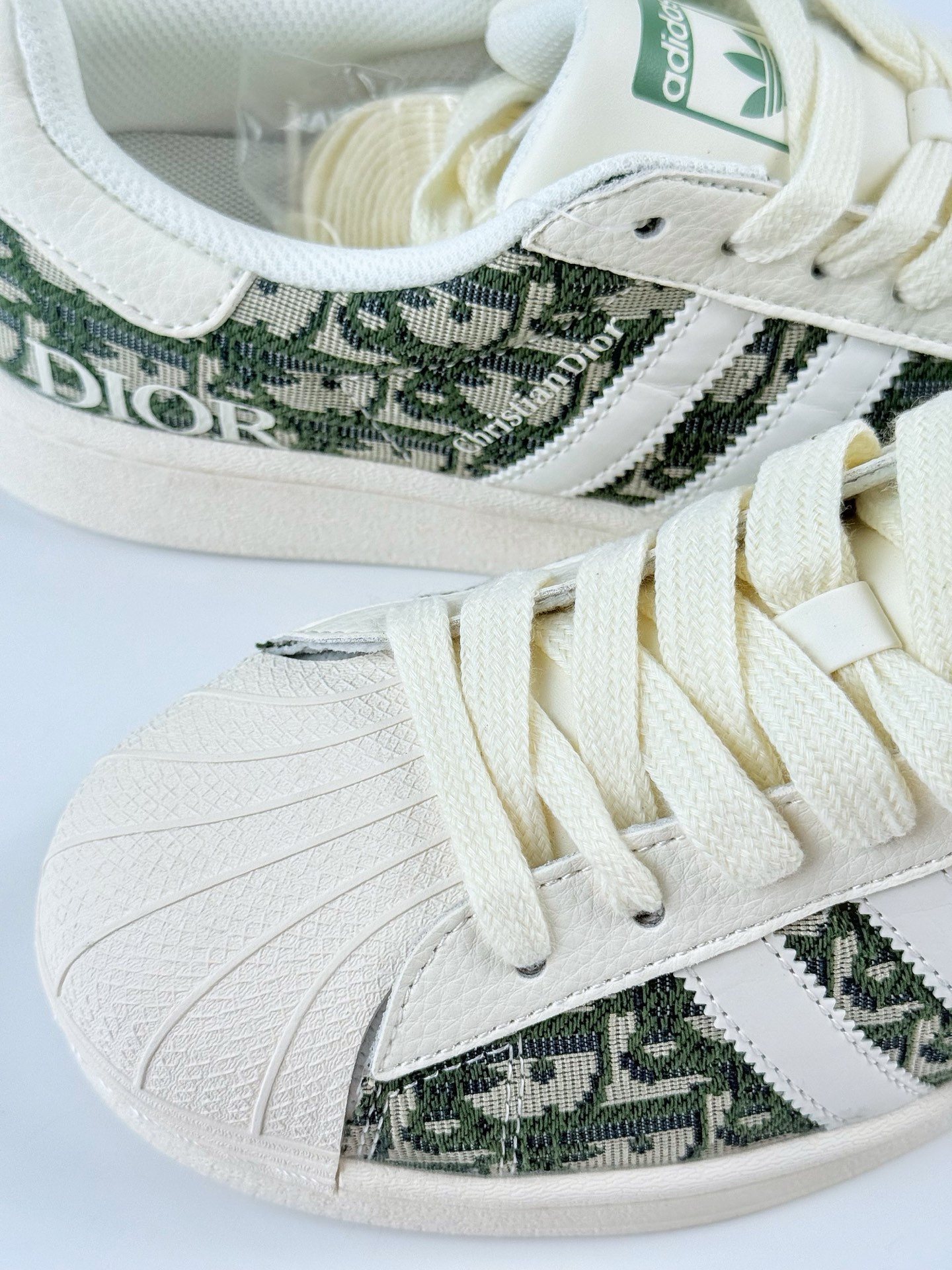 AD Originals Superstar x DIOR 白黑 JY8914 AD Originals Superstar x DIOR 白黑 JY8914