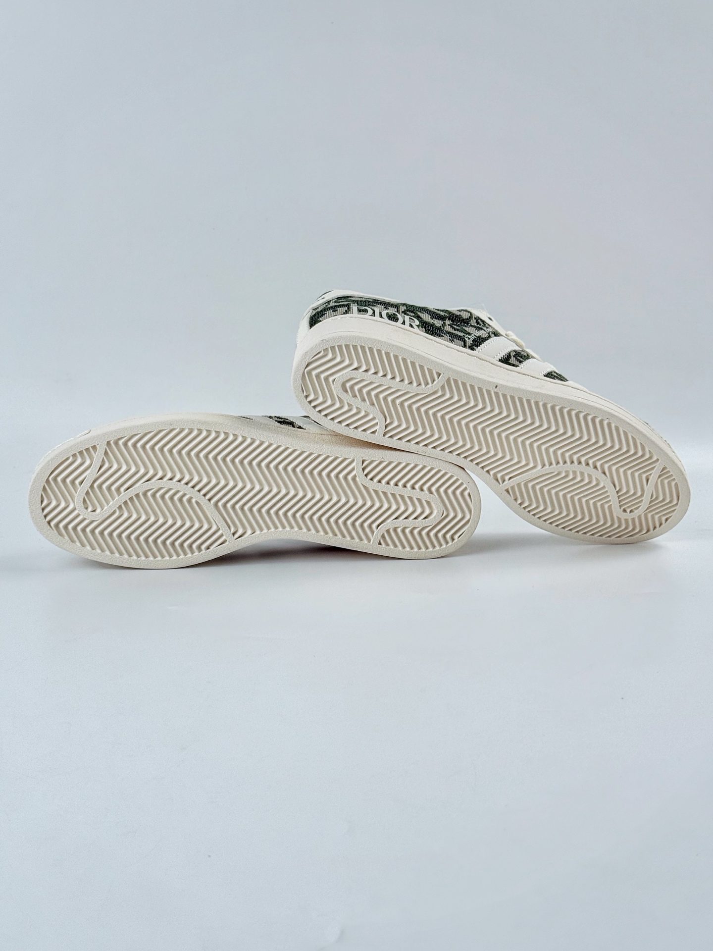 AD Originals Superstar x DIOR 白黑 JY8914 AD Originals Superstar x DIOR 白黑 JY8914