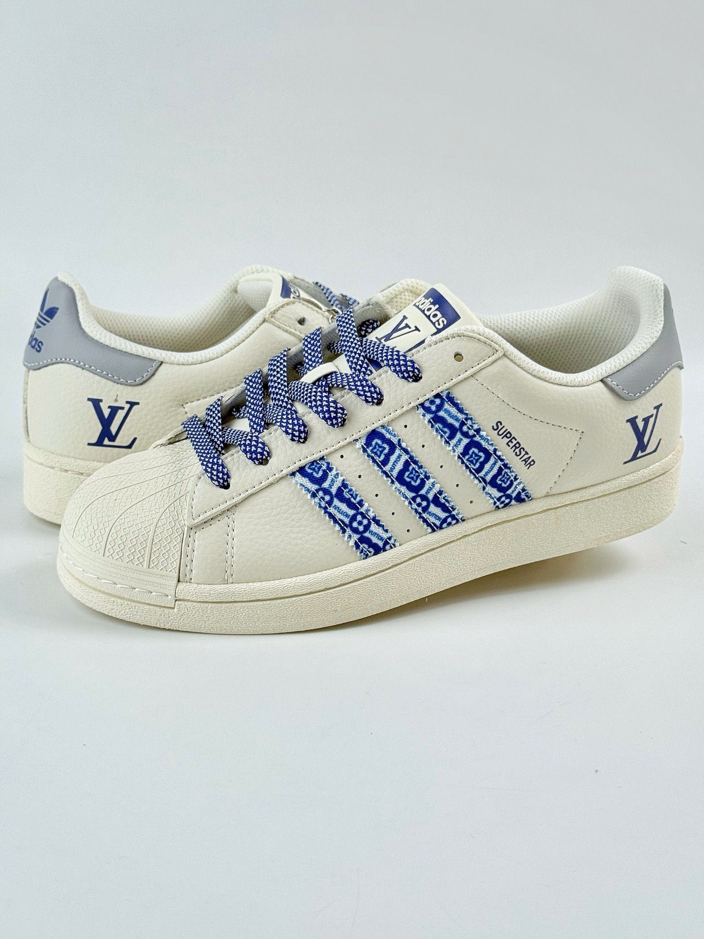AD Originals Superstar x Louis Vuitton 白蓝满天星  AD8013