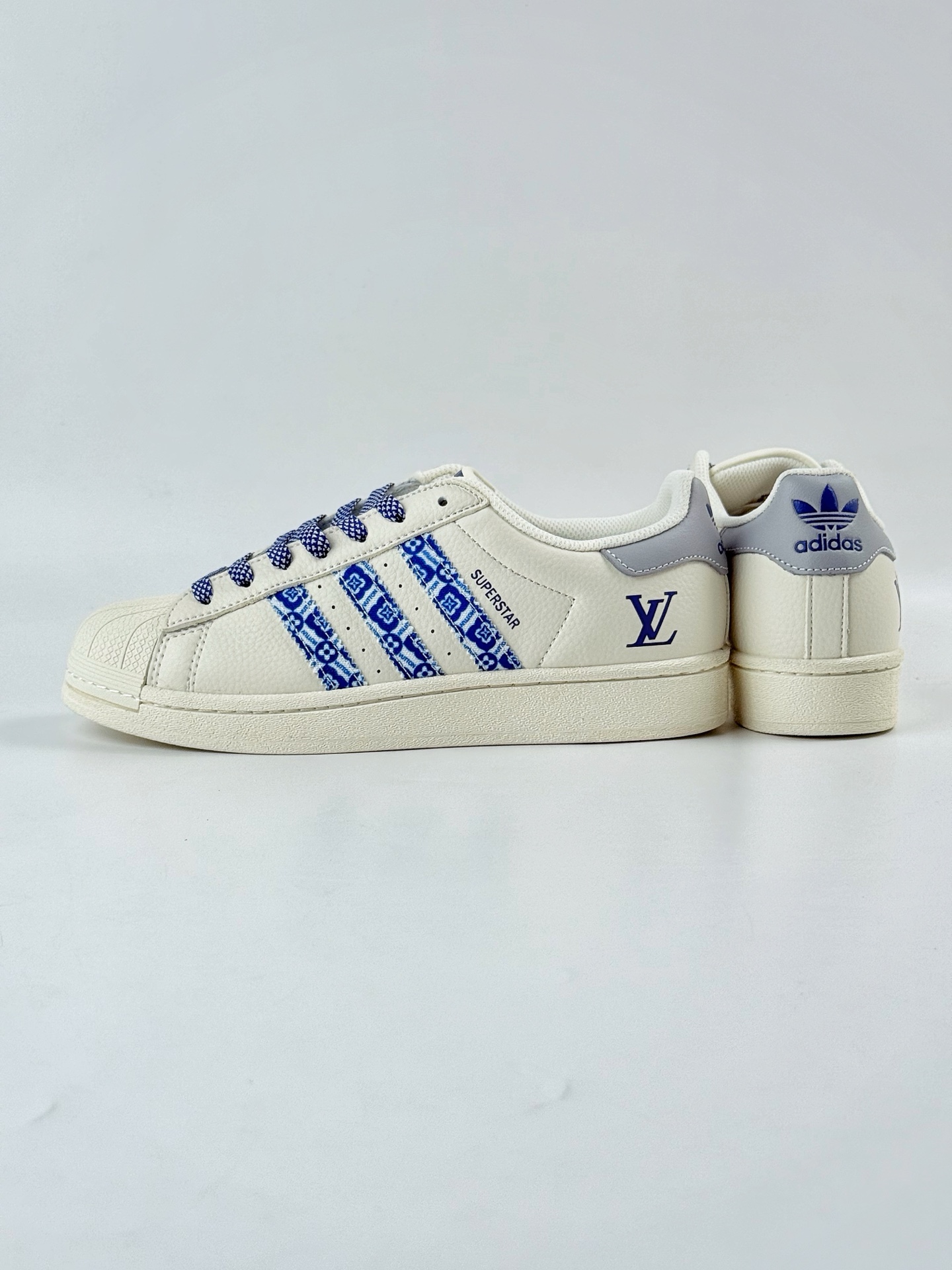 AD Originals Superstar x Louis Vuitton 白蓝满天星  AD8013