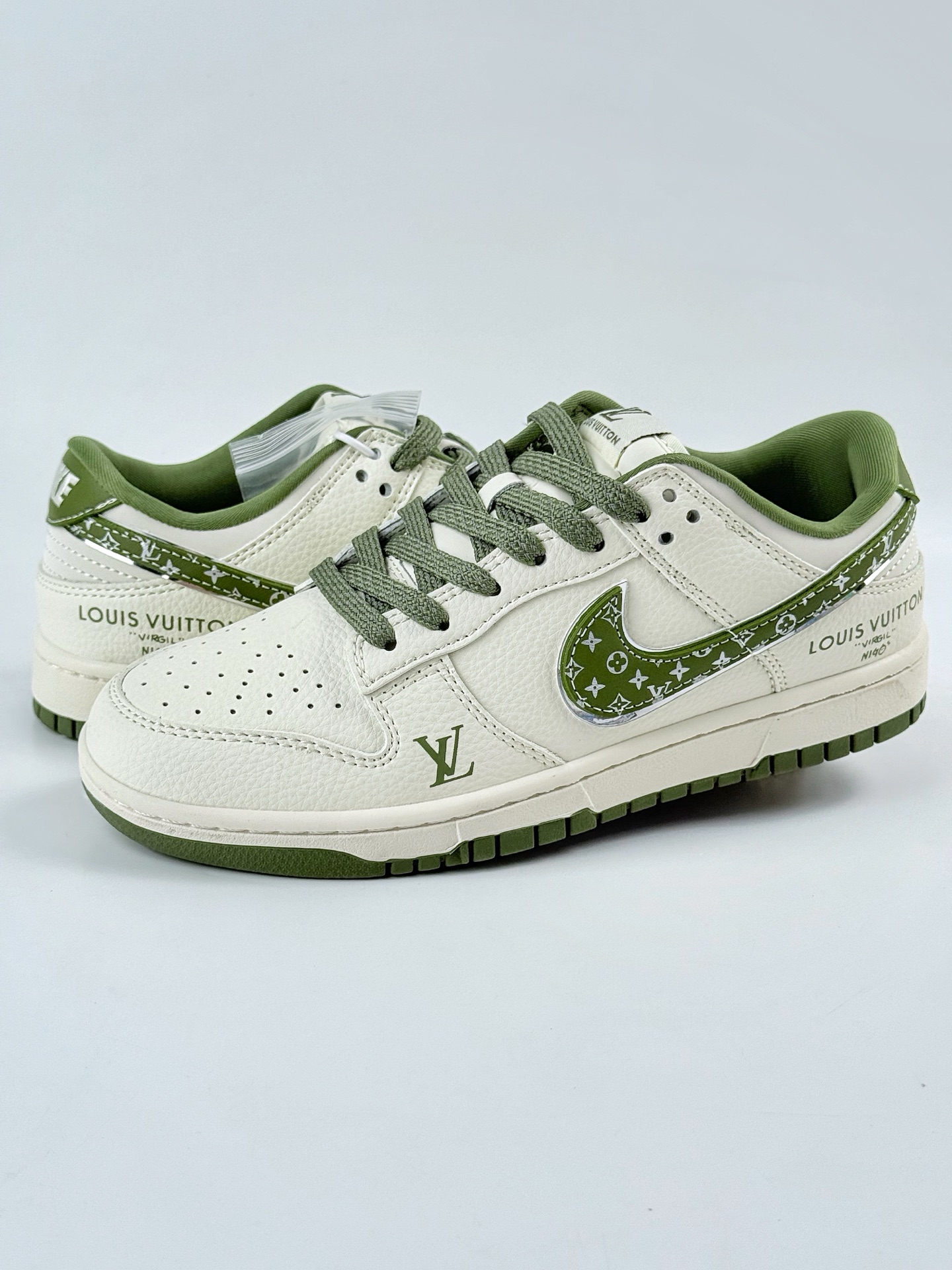 Nike SB Dunk Low x Louis Vuitton 白绿 JY6988-108 Nike SB Dunk Low x Louis Vuitton 白绿 JY6988-108