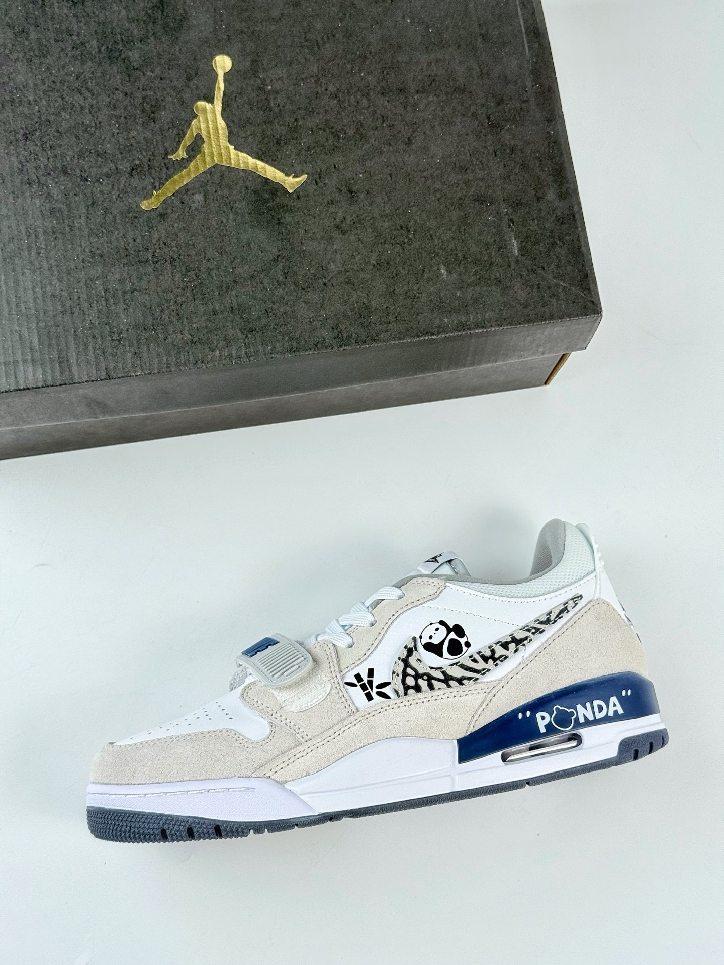 Nike Air Jordan Legacy 312 Low 特殊手绘 水墨国风 小熊猫  CD7069-124