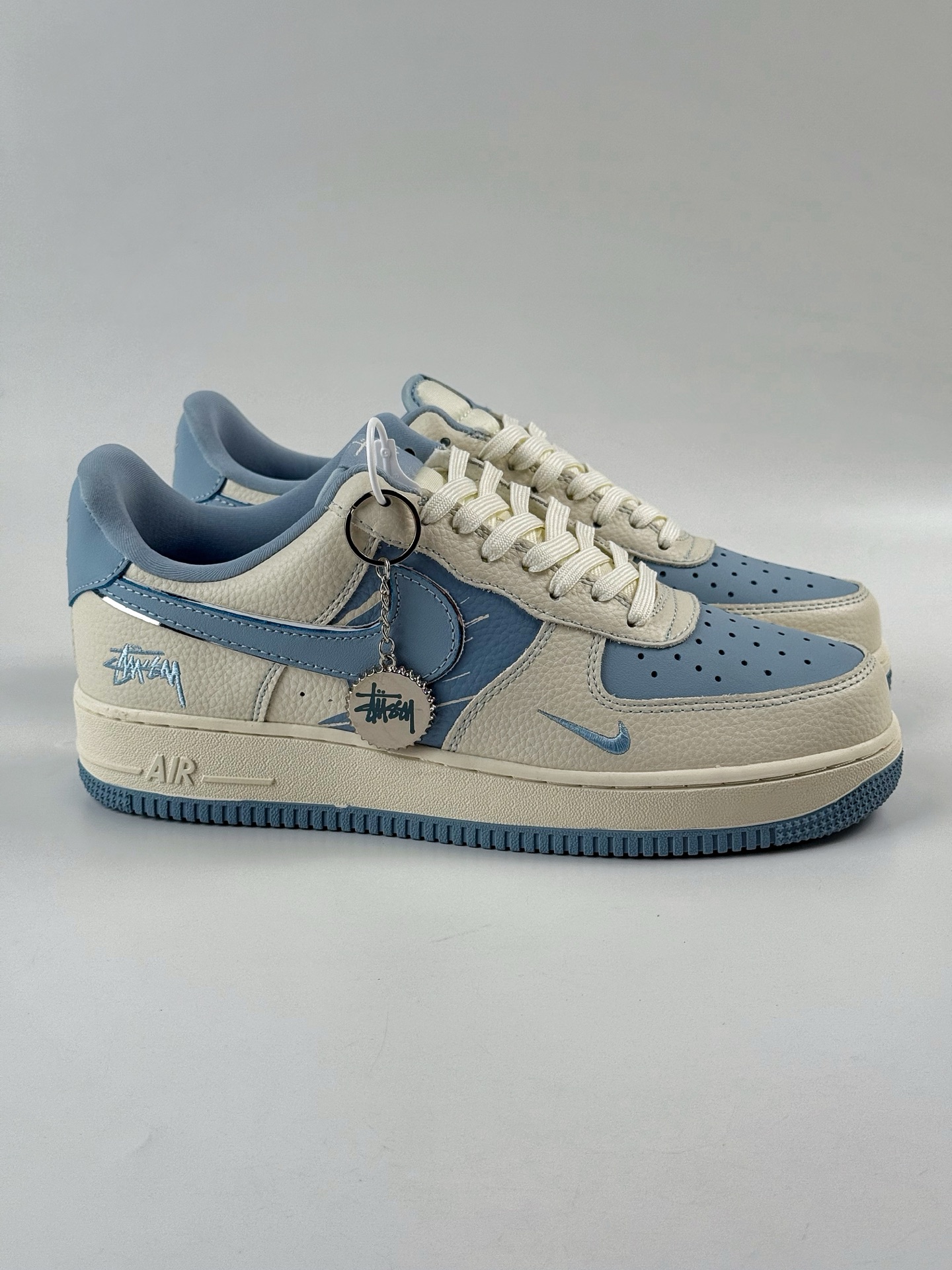 Nike Air Force 1 Low 07 x Stussy 白蓝小勾  KK1988-090