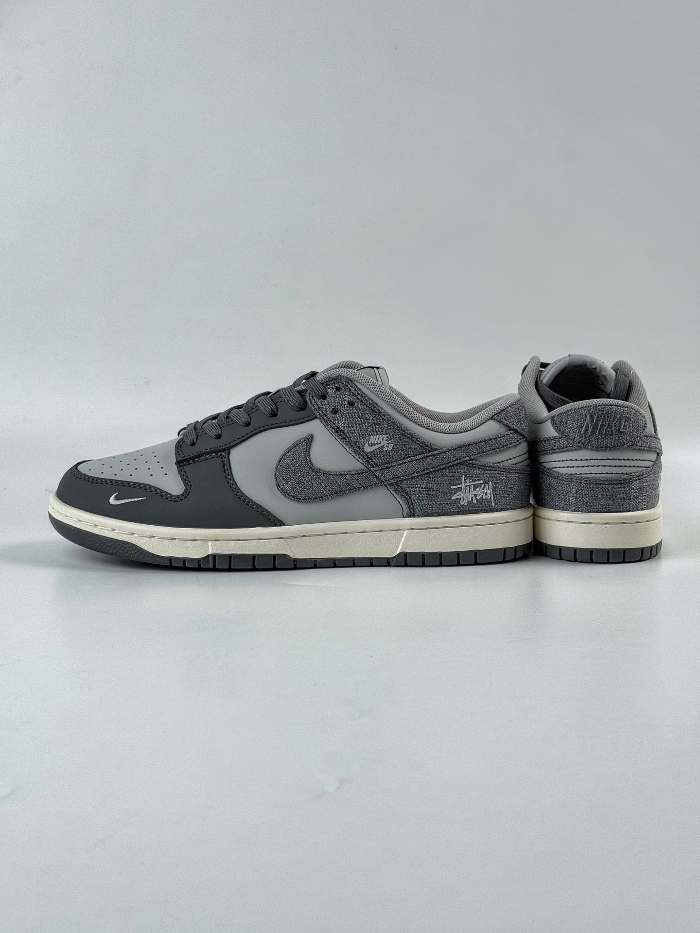 Nike SB Dunk Low x Stussy 黑灰小勾 FX1588-306