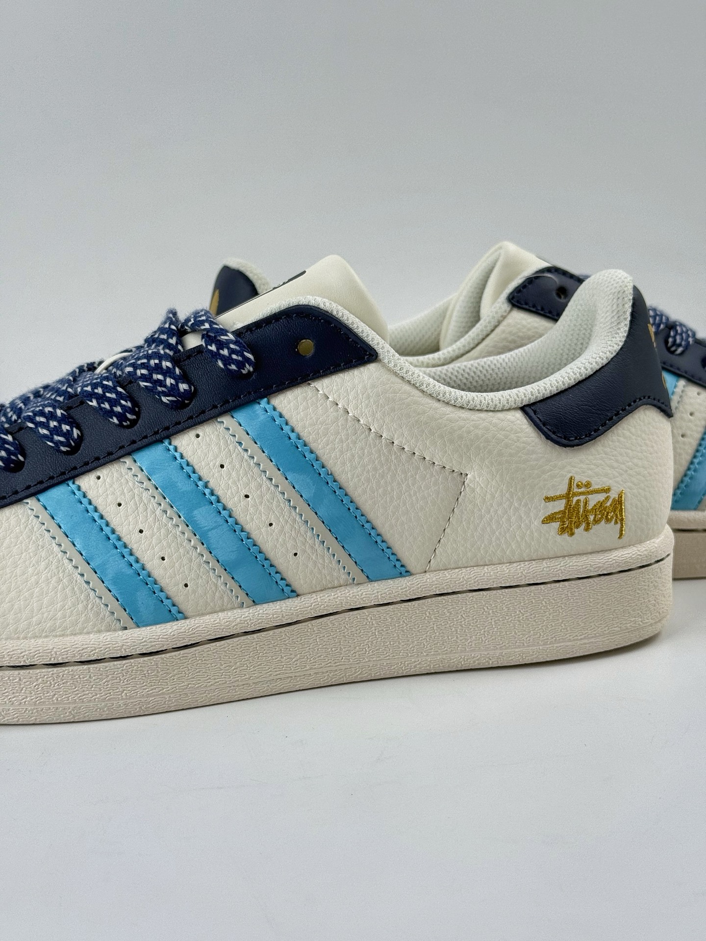 AD Originals Superstar x Stussy 白蓝满天星 HS3083-Chinese UA Cheap High Quatity Brand Clothes Bags handbags Sneakers wholesale wholesaler seller from China Factory suppliers Fashion Clothing Shoes best Quality Beautiful Price AD Originals Superstar x Stussy 白蓝满天星 HS3083