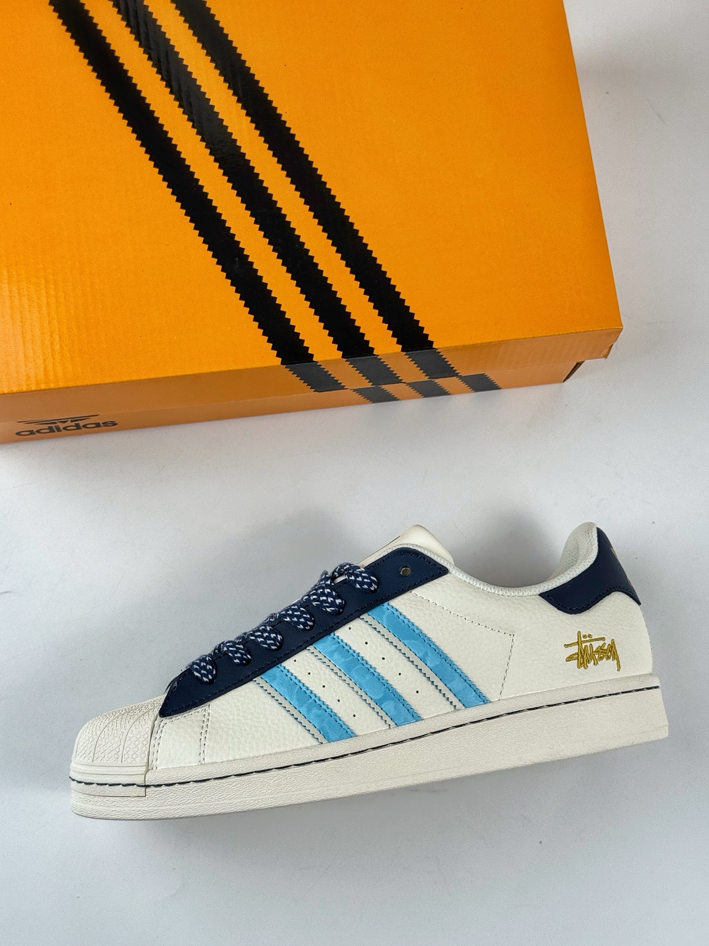 AD Originals Superstar x Stussy 白蓝满天星 HS3083-Chinese UA Cheap High Quatity Brand Clothes Bags handbags Sneakers wholesale wholesaler seller from China Factory suppliers Fashion Clothing Shoes best Quality Beautiful Price AD Originals Superstar x Stussy 白蓝满天星 HS3083