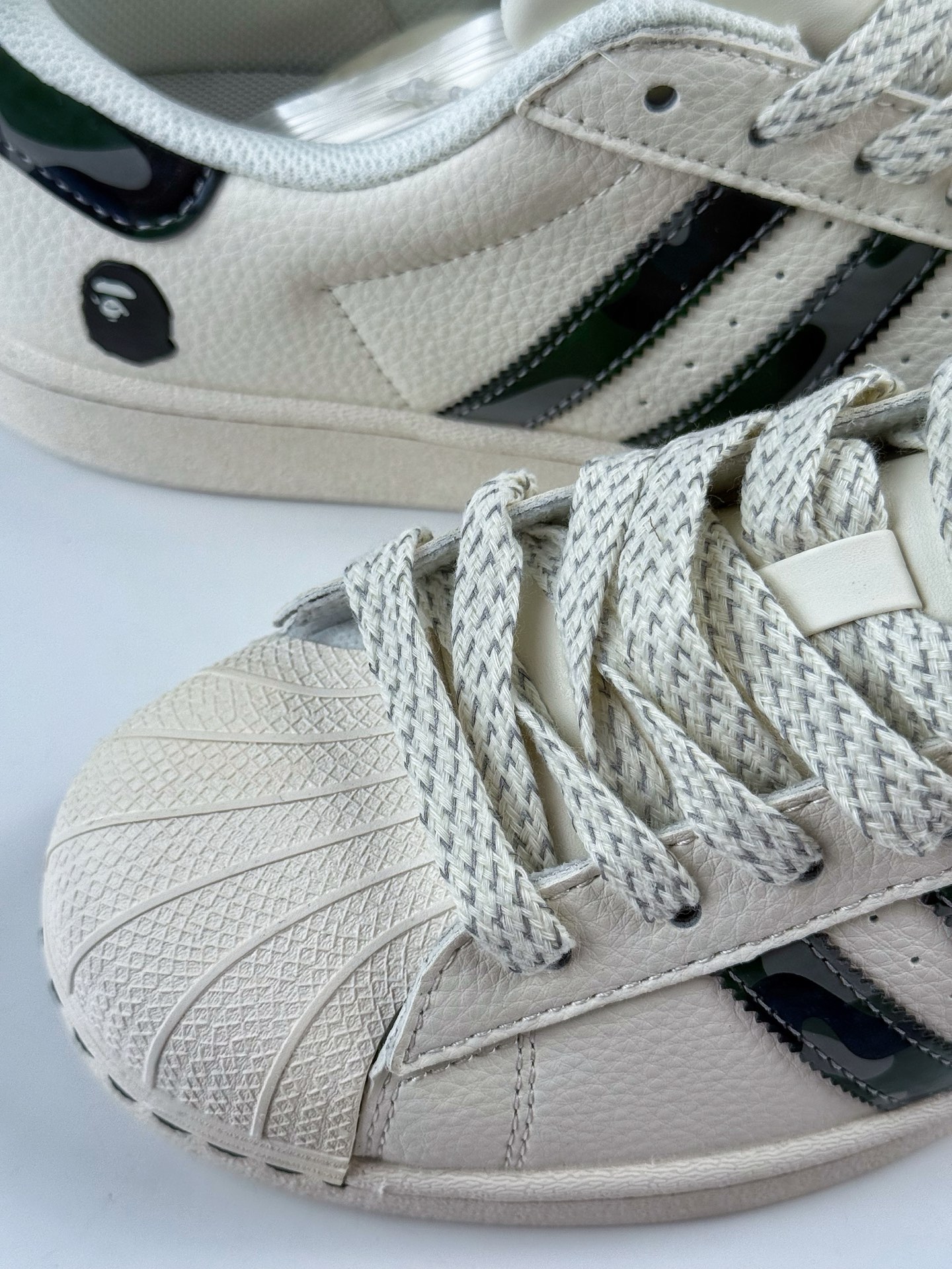 AD Originals Superstar x BAPE 白黑满天星 HS3077-Chinese UA Cheap High Quatity Brand Clothes Bags handbags Sneakers wholesale wholesaler seller from China Factory suppliers Fashion Clothing Shoes best Quality Beautiful Price AD Originals Superstar x BAPE 白黑满天星 HS3077