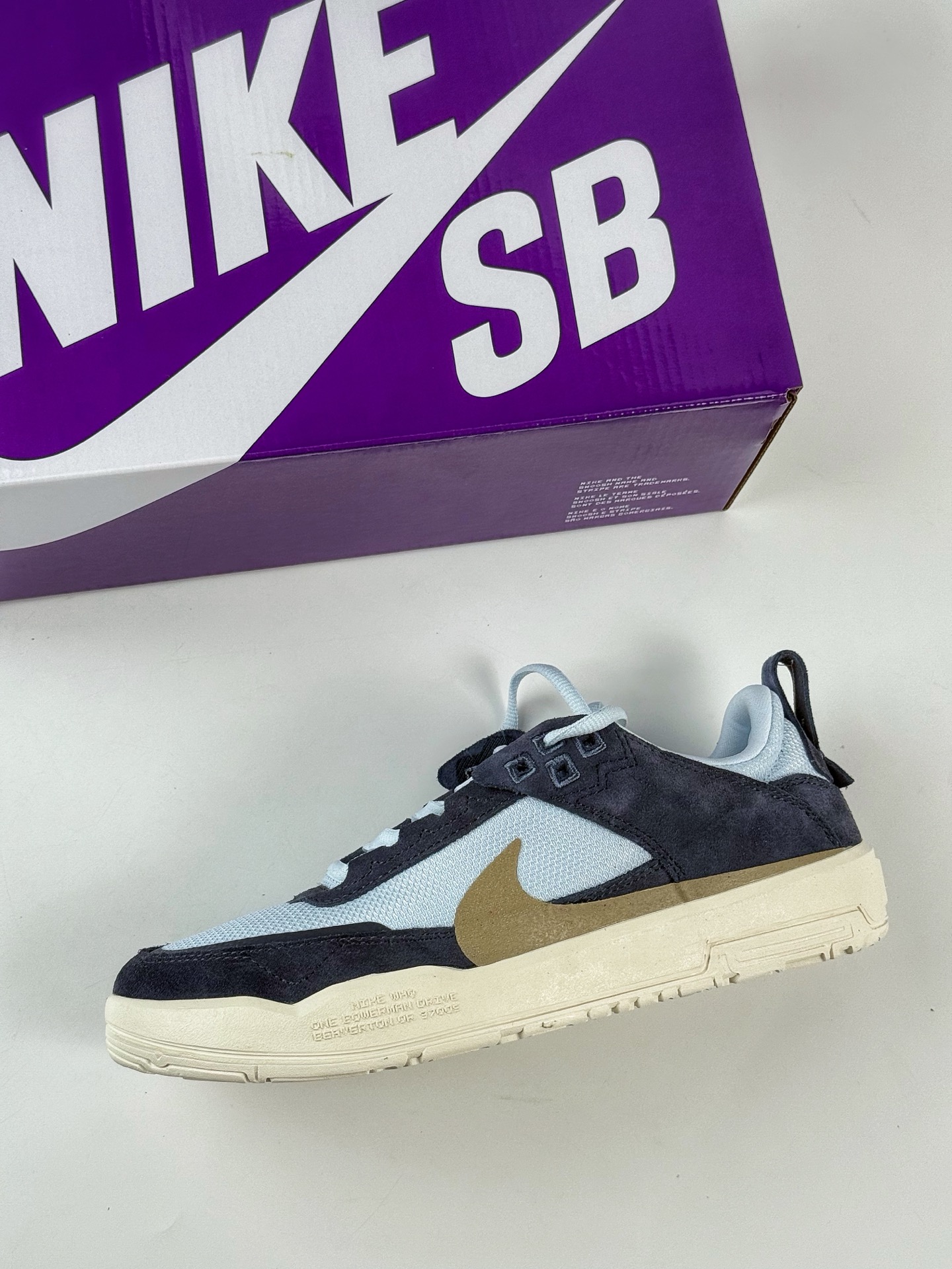 NIKE SB DAY ONE 灰蓝 FN4210-402-Chinese UA Cheap High Quatity Brand Clothes Bags handbags Sneakers wholesale wholesaler seller from China Factory suppliers Fashion Clothing Shoes best Quality Beautiful Price NIKE SB DAY ONE 灰蓝 FN4210-402