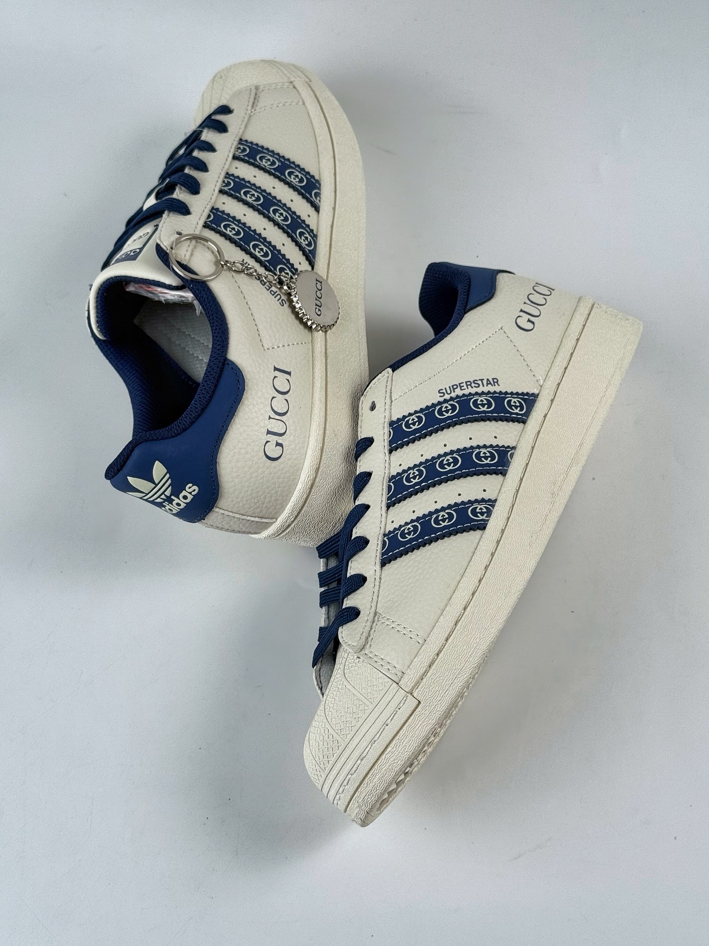 AD Originals Superstar x GUCCI 白蓝 AD8012CC-Chinese UA Cheap High Quatity Brand Clothes Bags handbags Sneakers wholesale wholesaler seller from China Factory suppliers Fashion Clothing Shoes best Quality Beautiful Price AD Originals Superstar x GUCCI 白蓝 AD8012CC