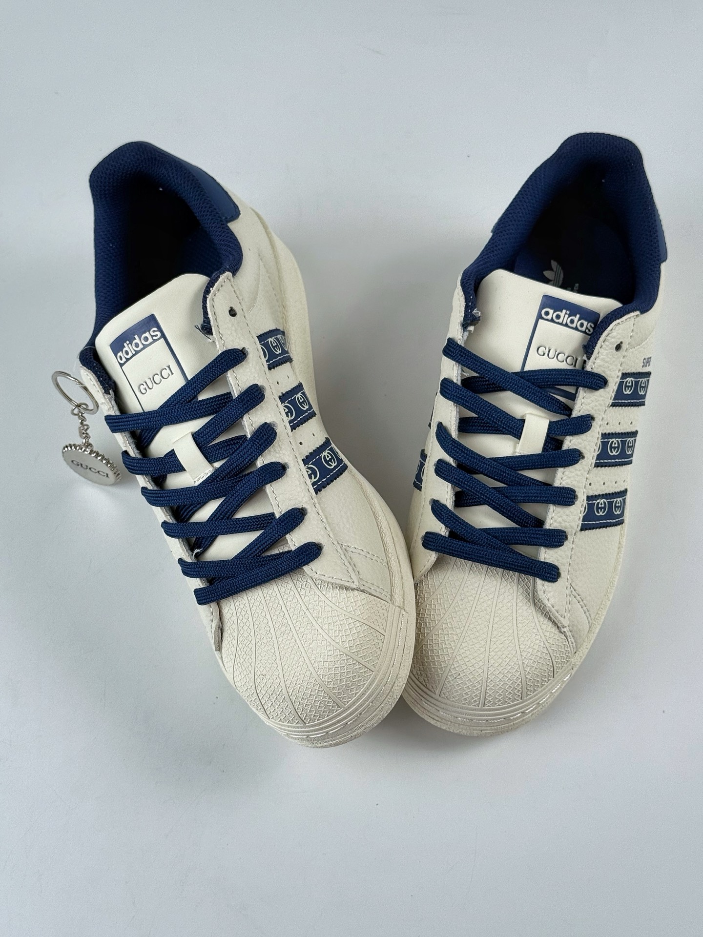 AD Originals Superstar x GUCCI 白蓝 AD8012CC-Chinese UA Cheap High Quatity Brand Clothes Bags handbags Sneakers wholesale wholesaler seller from China Factory suppliers Fashion Clothing Shoes best Quality Beautiful Price AD Originals Superstar x GUCCI 白蓝 AD8012CC