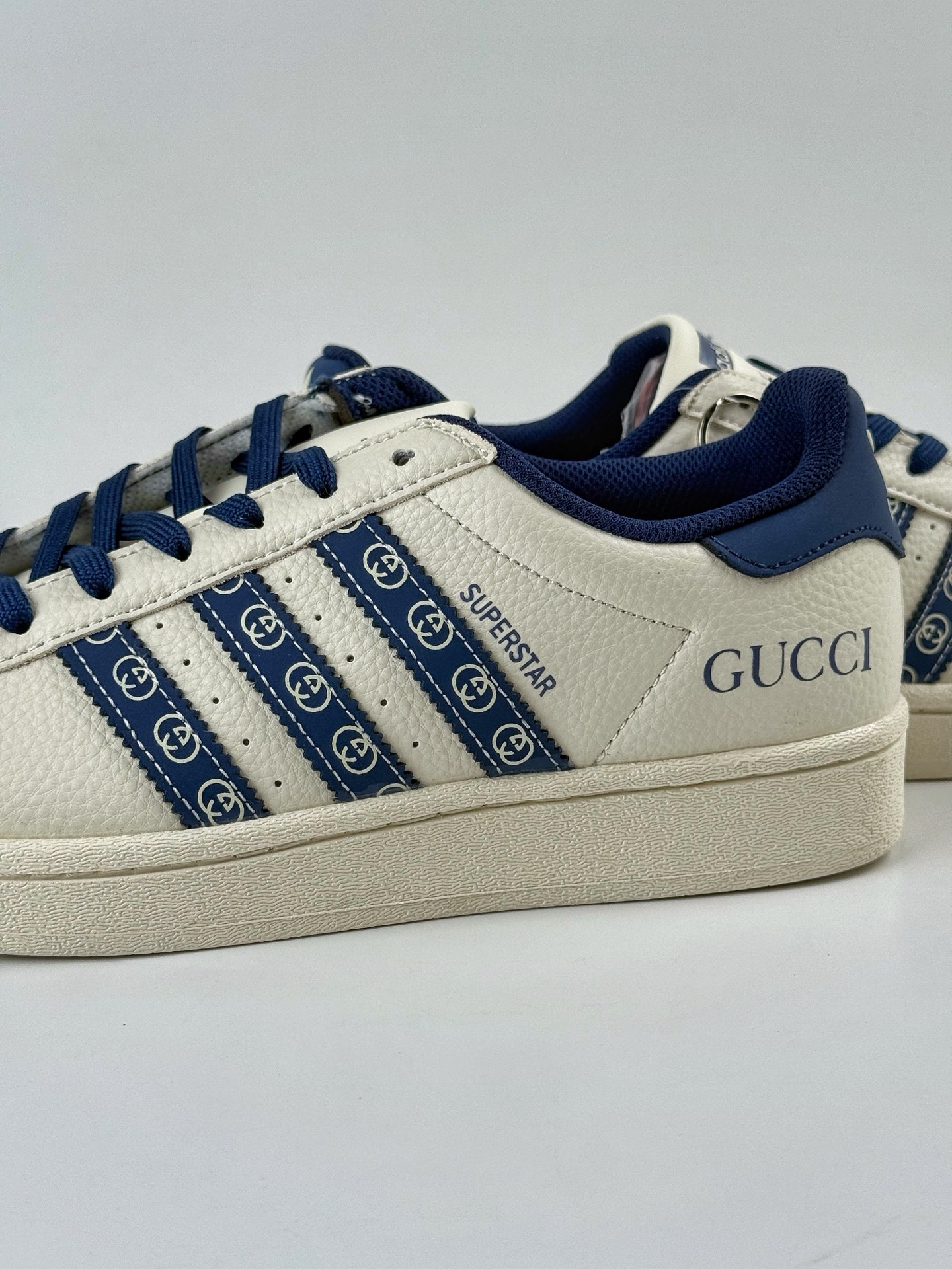 AD Originals Superstar x GUCCI 白蓝 AD8012CC-Chinese UA Cheap High Quatity Brand Clothes Bags handbags Sneakers wholesale wholesaler seller from China Factory suppliers Fashion Clothing Shoes best Quality Beautiful Price AD Originals Superstar x GUCCI 白蓝 AD8012CC
