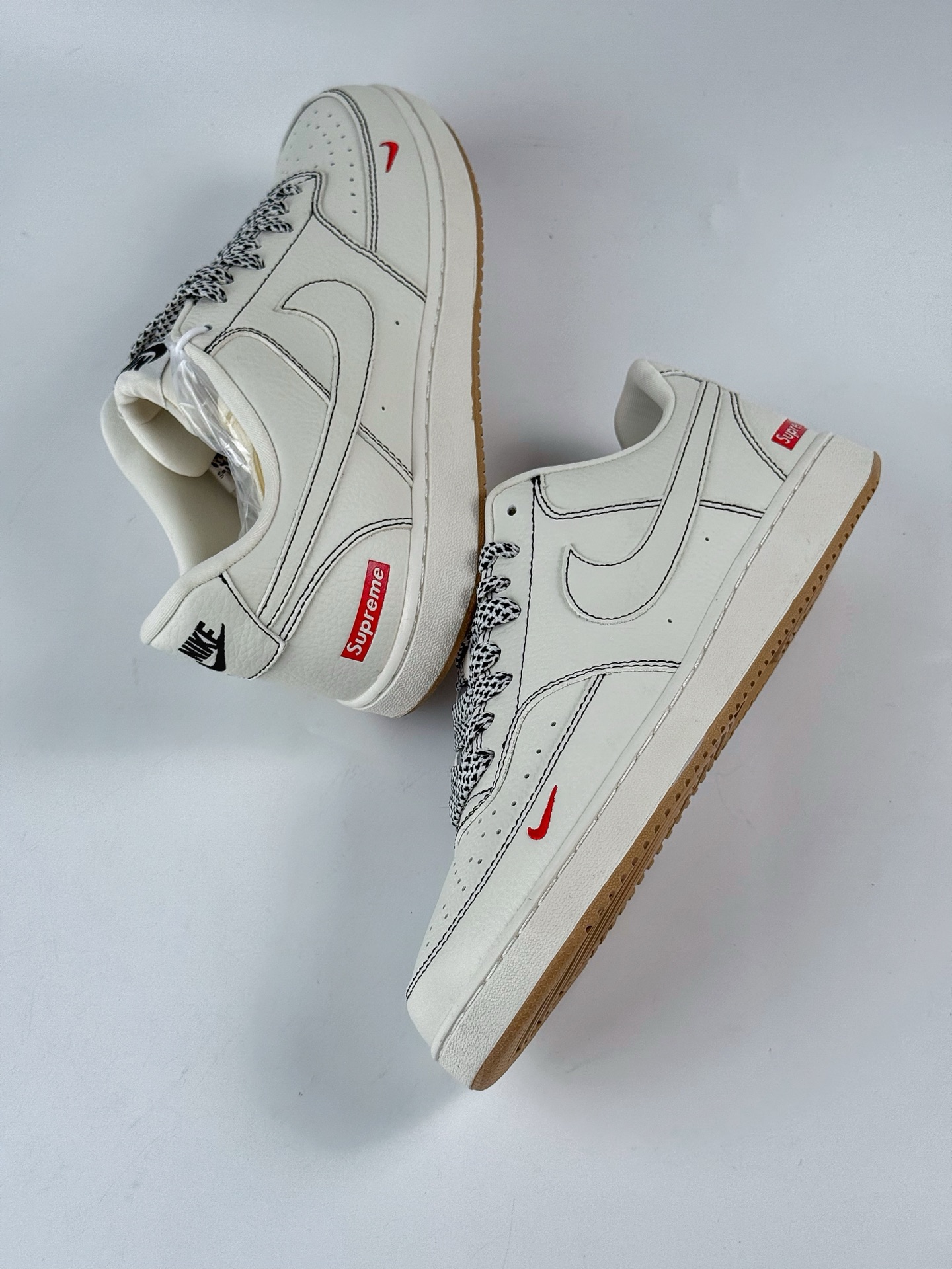 Nike Air Force 1 Low 07 x Supreme 米白红小勾满天星  CS5288-017