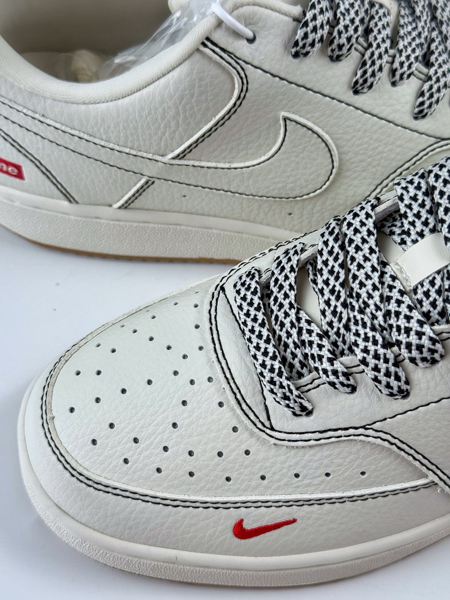 Nike Air Force 1 Low 07 x Supreme 米白红小勾满天星  CS5288-017
