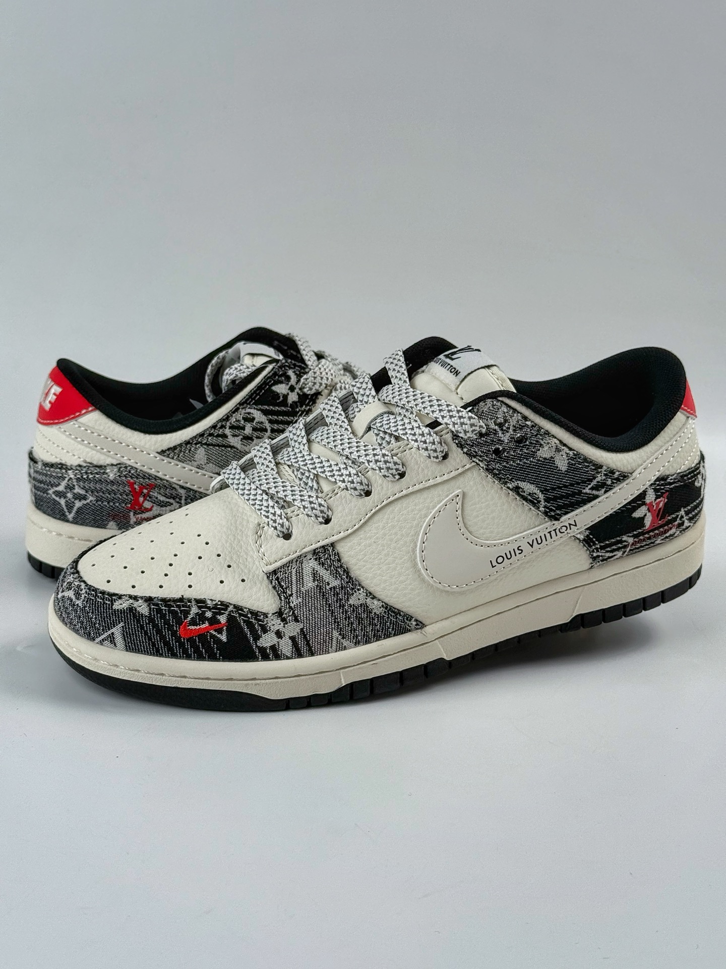 Nike SB Dunk Low x Louis Vuitton 黑白小勾满天星 FC1688-233 Nike SB Dunk Low x Louis Vuitton 黑白小勾满天星 FC1688-233