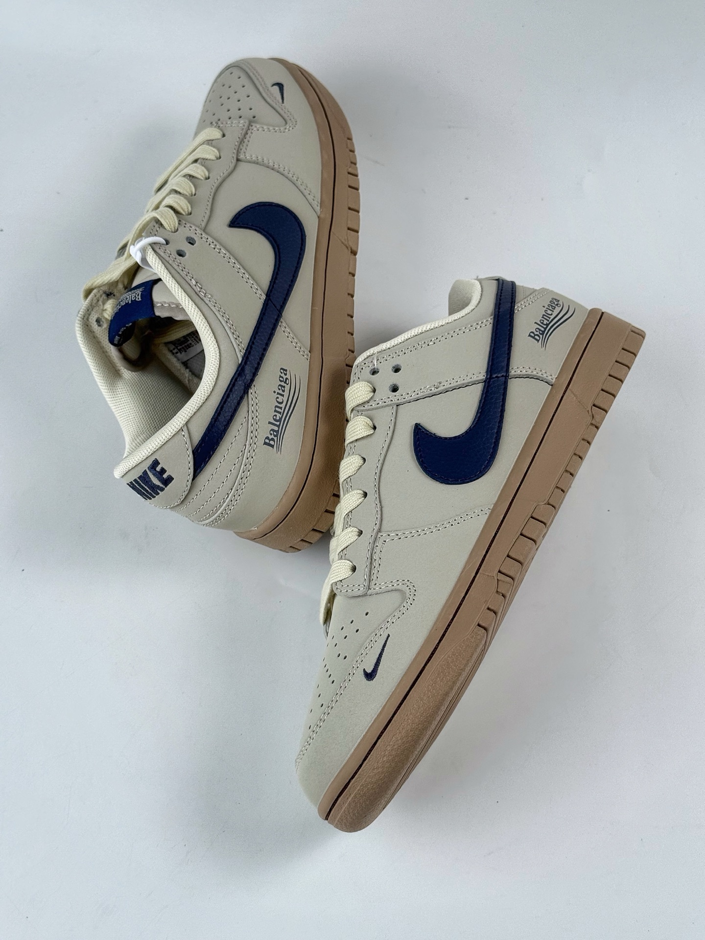 Nike SB Dunk Low x Balenciaga 木棕小勾 XD1588-216