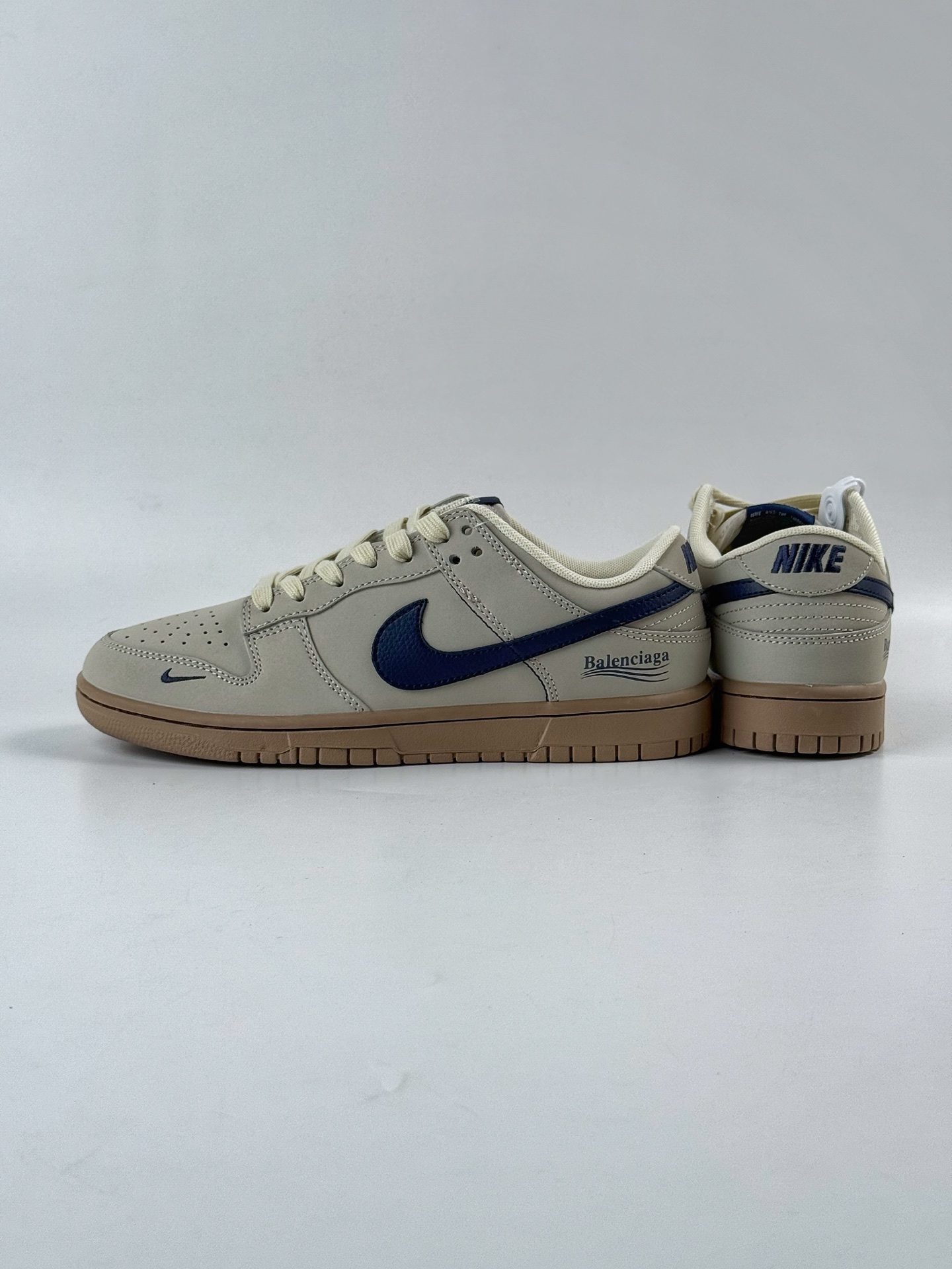 Nike SB Dunk Low x Balenciaga 木棕小勾 XD1588-216