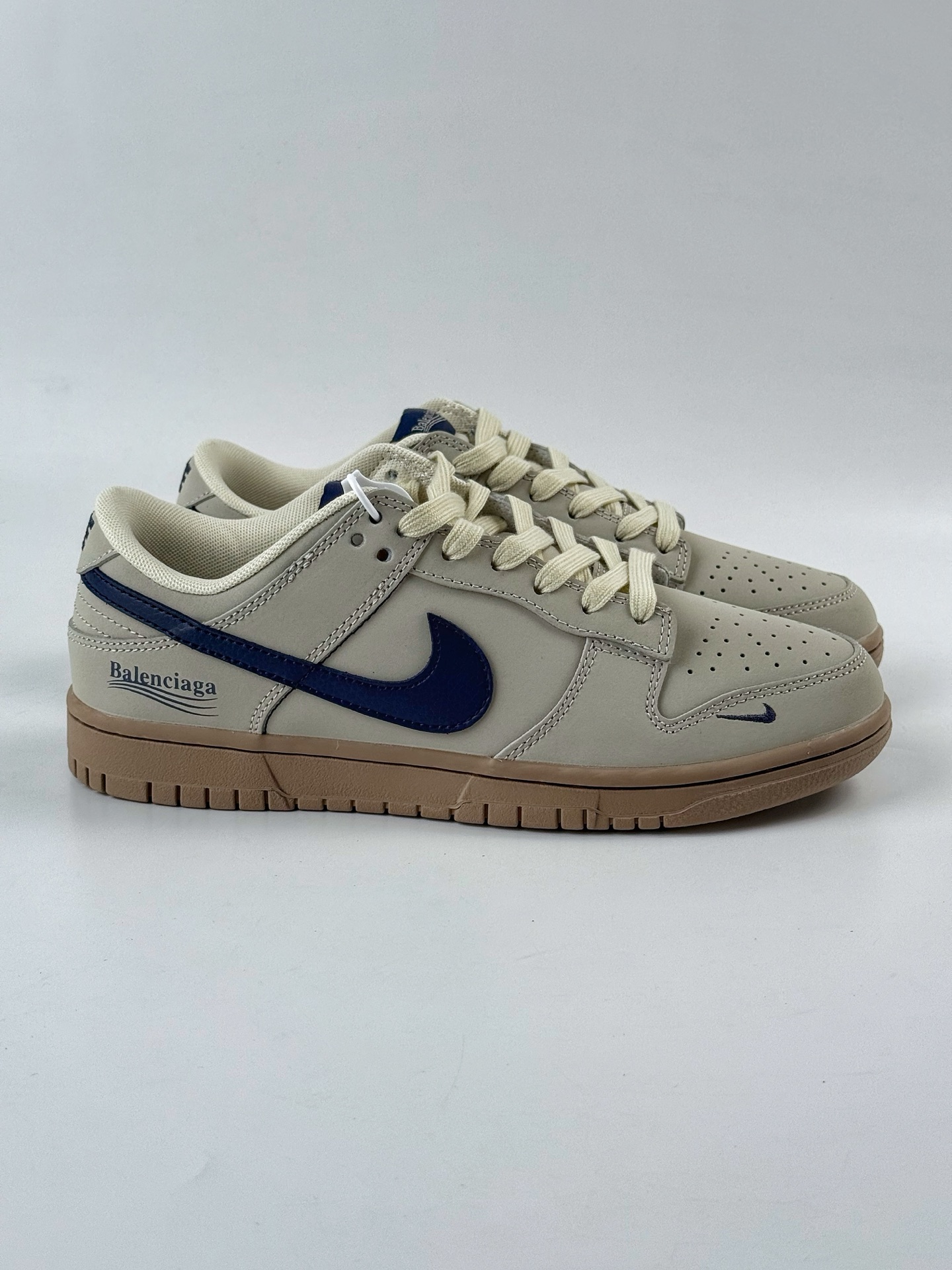 Nike SB Dunk Low x Balenciaga 木棕小勾 XD1588-216