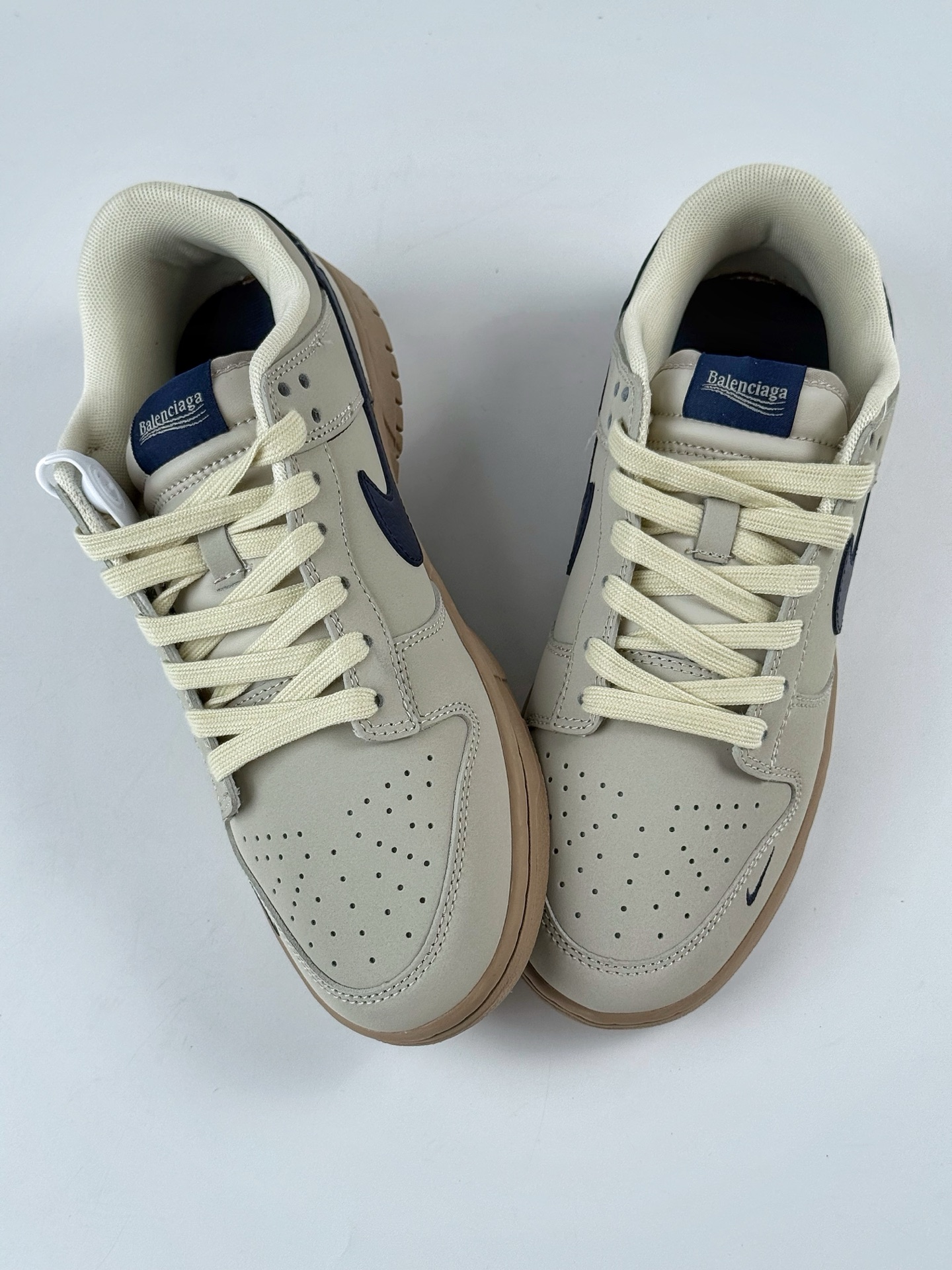 Nike SB Dunk Low x Balenciaga 木棕小勾 XD1588-216