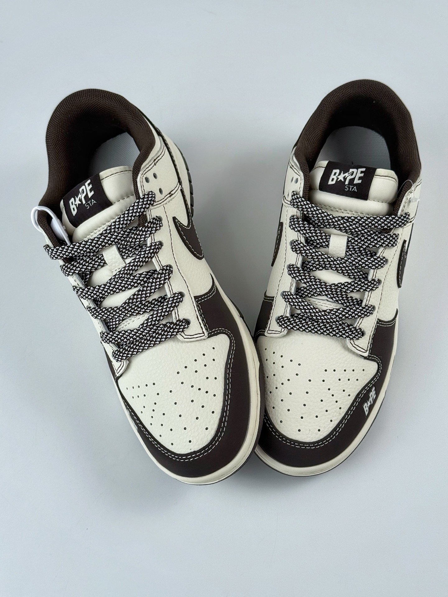 Nike SB Dunk Low x BAPE 黑白满天星  XF8698-080