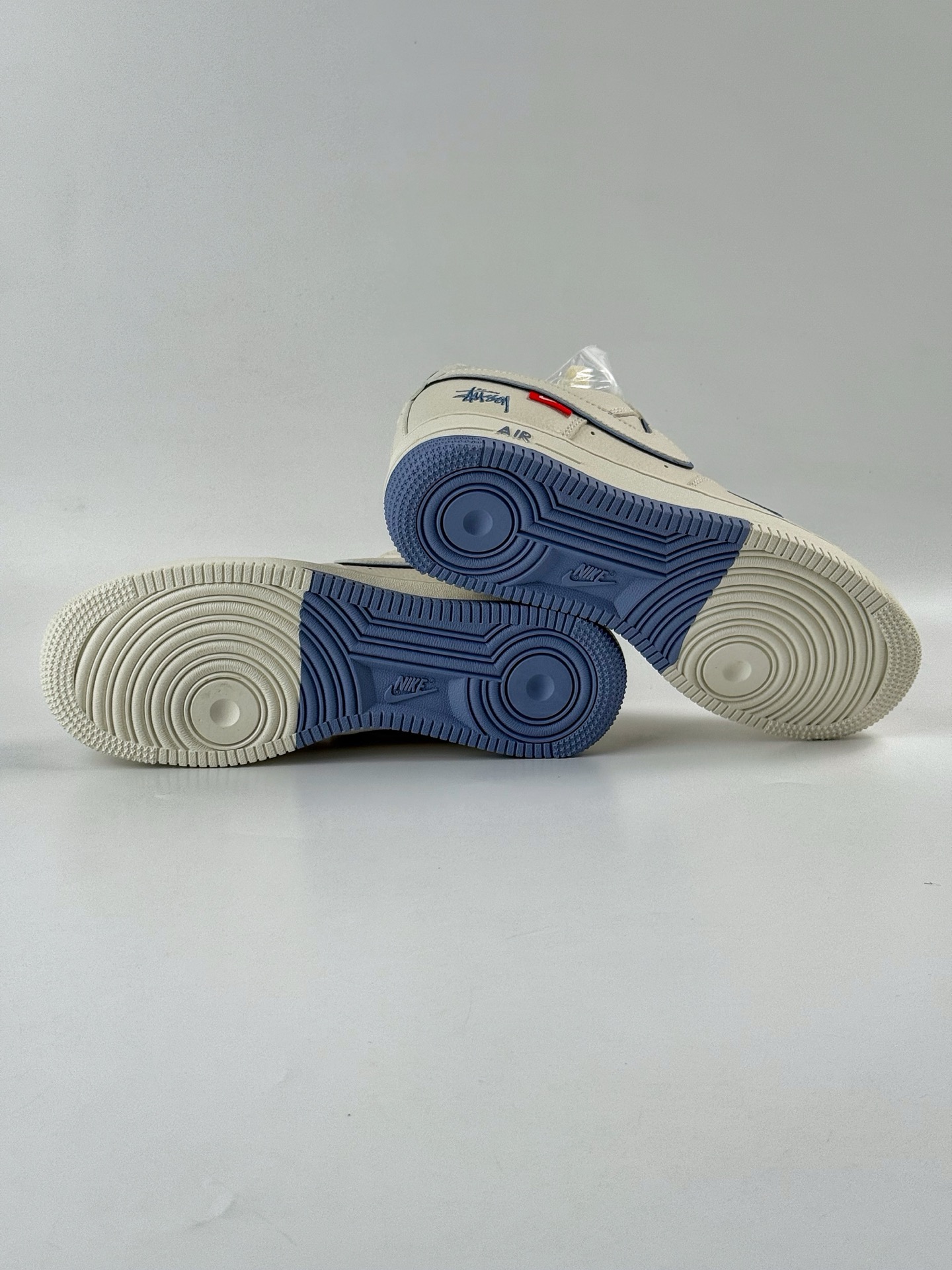 Nike Air Force 1 Low 07 x Stussy 白蓝小勾满天星 CS5288-019 Nike Air Force 1 Low 07 x Stussy 白蓝小勾满天星 CS5288-019