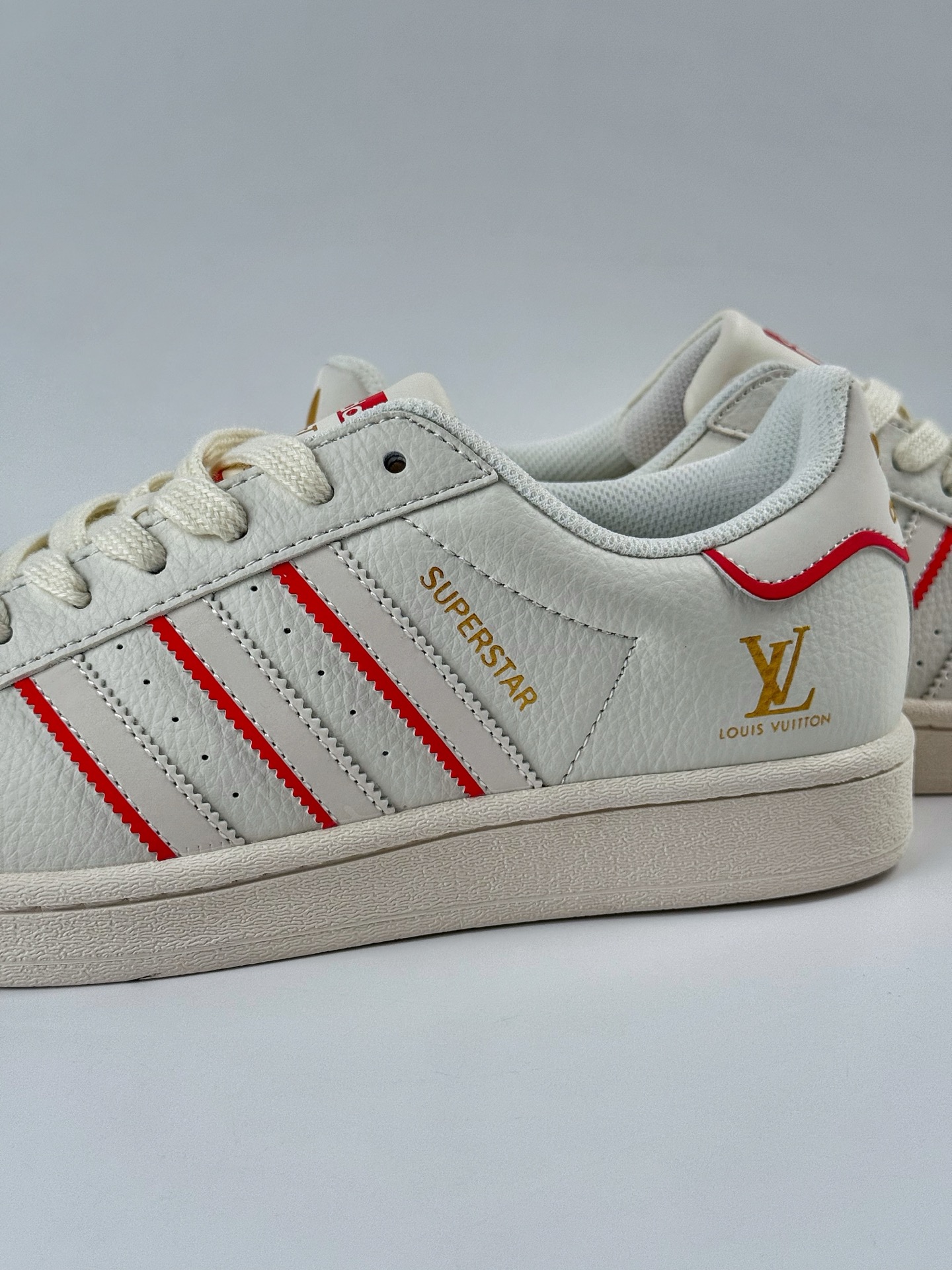 AD Originals Superstar x Louis Vuitton 白红黄 JY8907CC