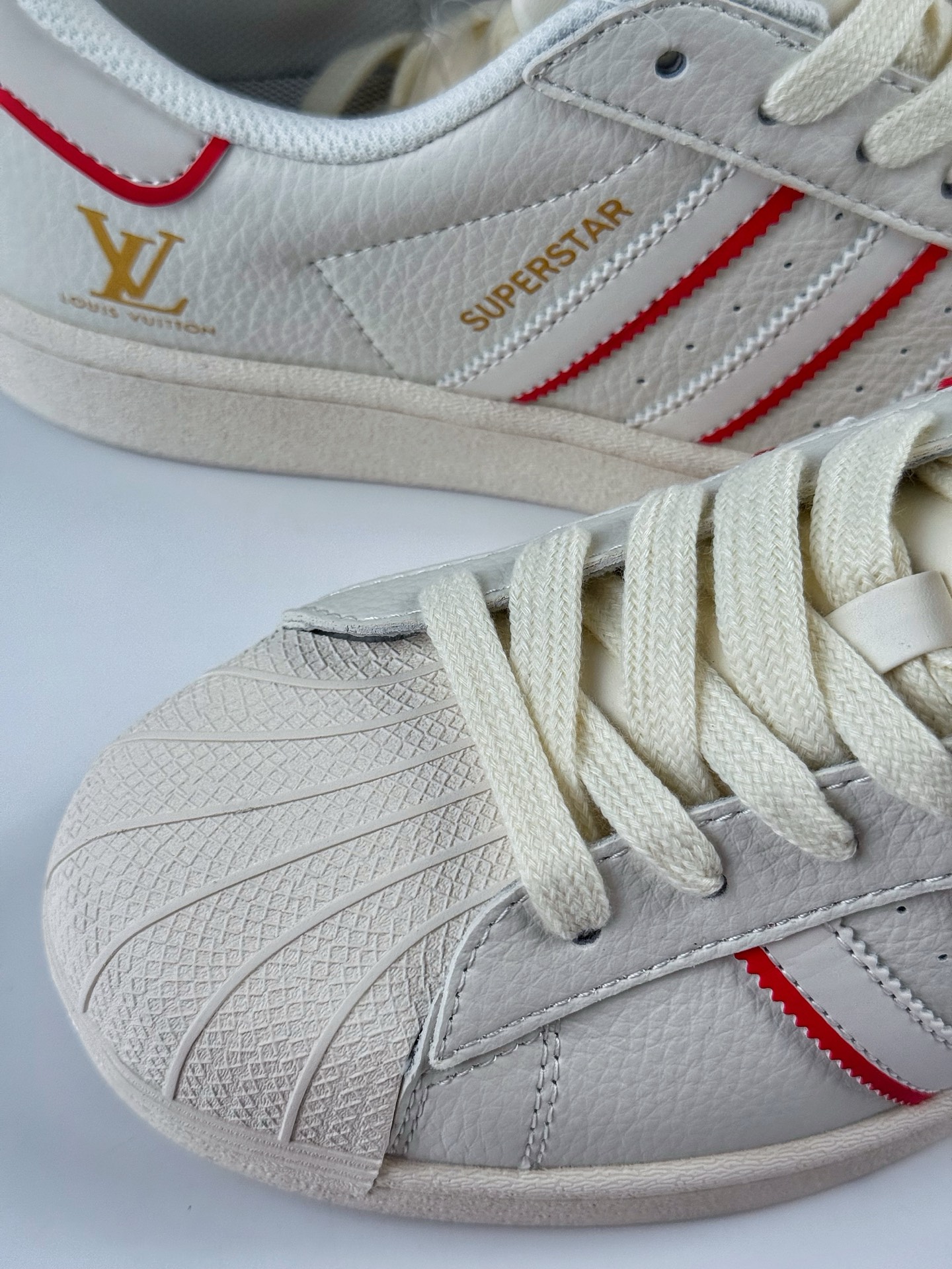 AD Originals Superstar x Louis Vuitton 白红黄 JY8907CC