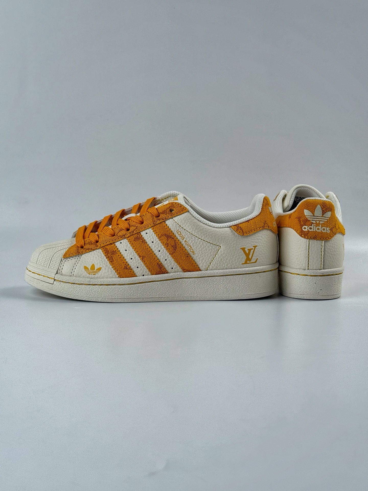 AD Originals Superstar x Louis Vuitton 白橙  AD8007CC
