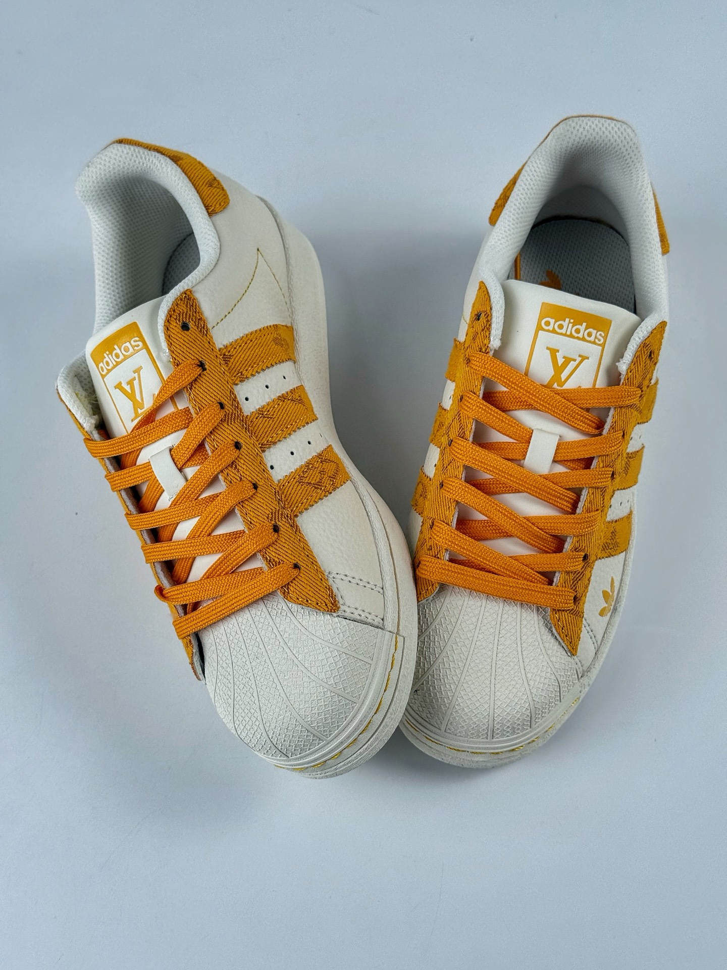 AD Originals Superstar x Louis Vuitton 白橙  AD8007CC