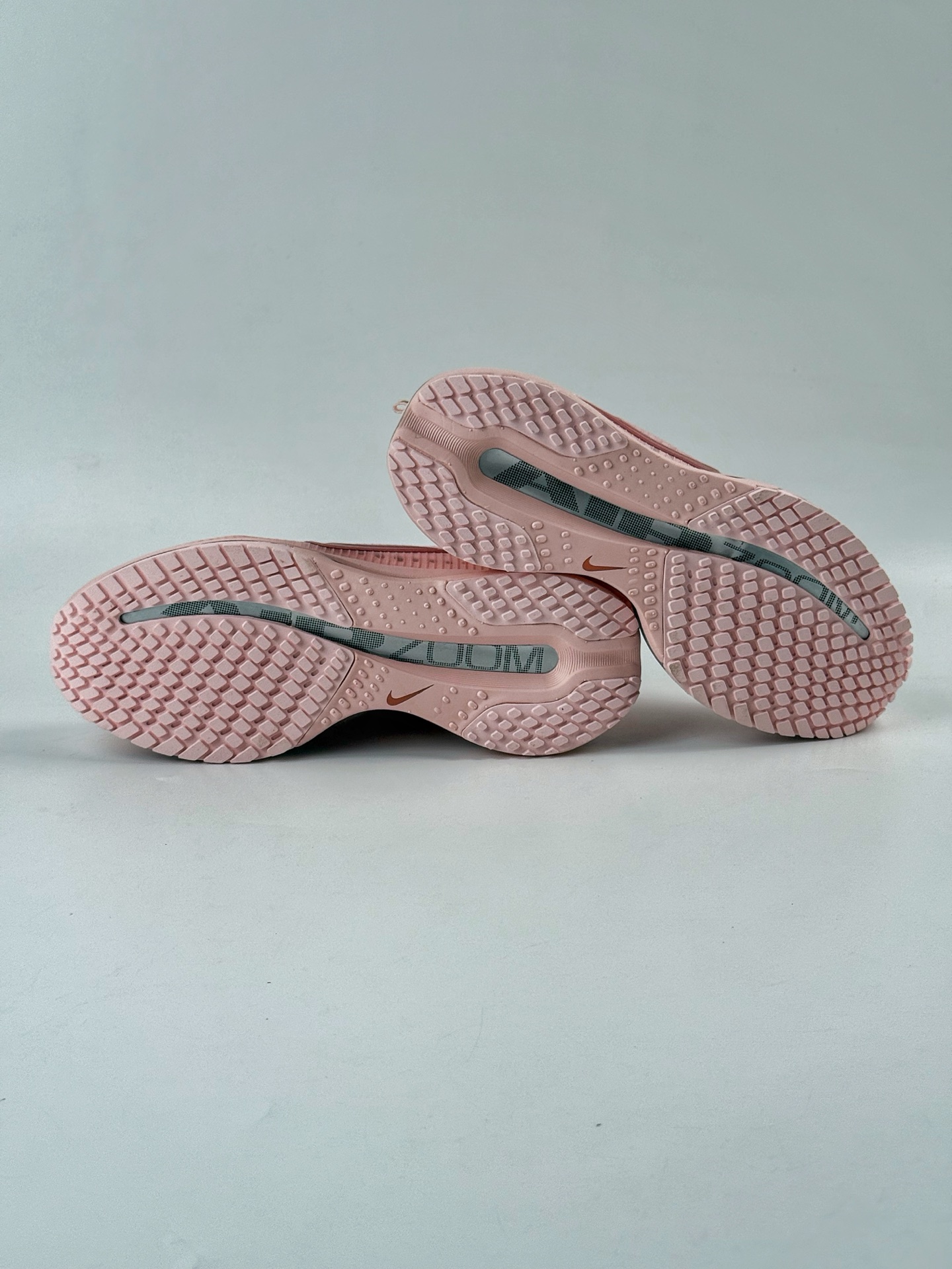 Nike Air Zoom Pegasus Premium 耐克网面全掌气垫缓震跑鞋 HQ2593-601