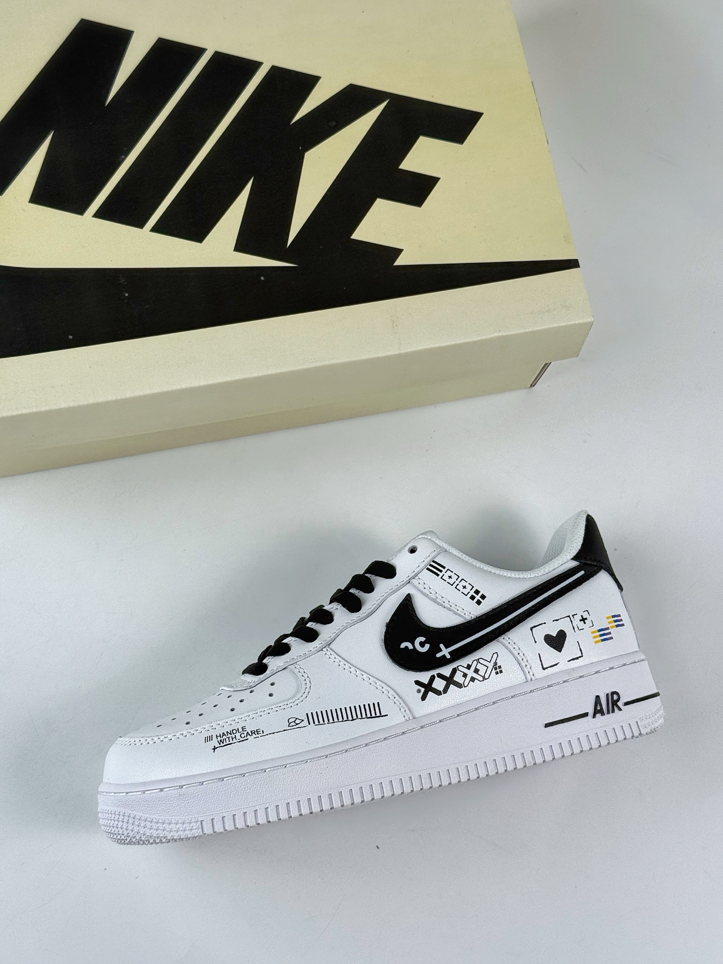 Nike Air Force 1 Low 07 白黑 CW2288-030-Chinese UA Cheap High Quatity Brand Clothes Bags handbags Sneakers wholesale wholesaler seller from China Factory suppliers Fashion Clothing Shoes best Quality Beautiful Price Nike Air Force 1 Low 07 白黑 CW2288-030