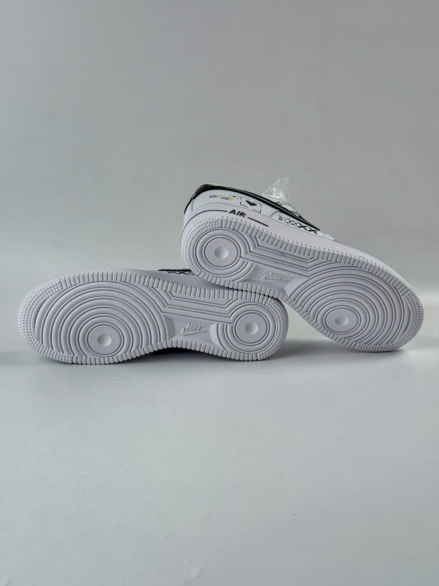 Nike Air Force 1 Low 07 白黑 CW2288-030-Chinese UA Cheap High Quatity Brand Clothes Bags handbags Sneakers wholesale wholesaler seller from China Factory suppliers Fashion Clothing Shoes best Quality Beautiful Price Nike Air Force 1 Low 07 白黑 CW2288-030