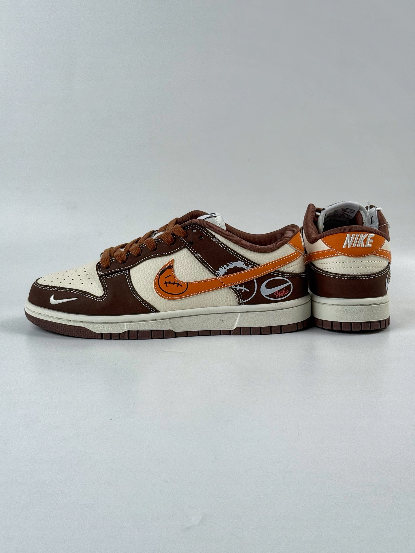 Nike SB Dunk Low 棕白小勾  KK1333-043