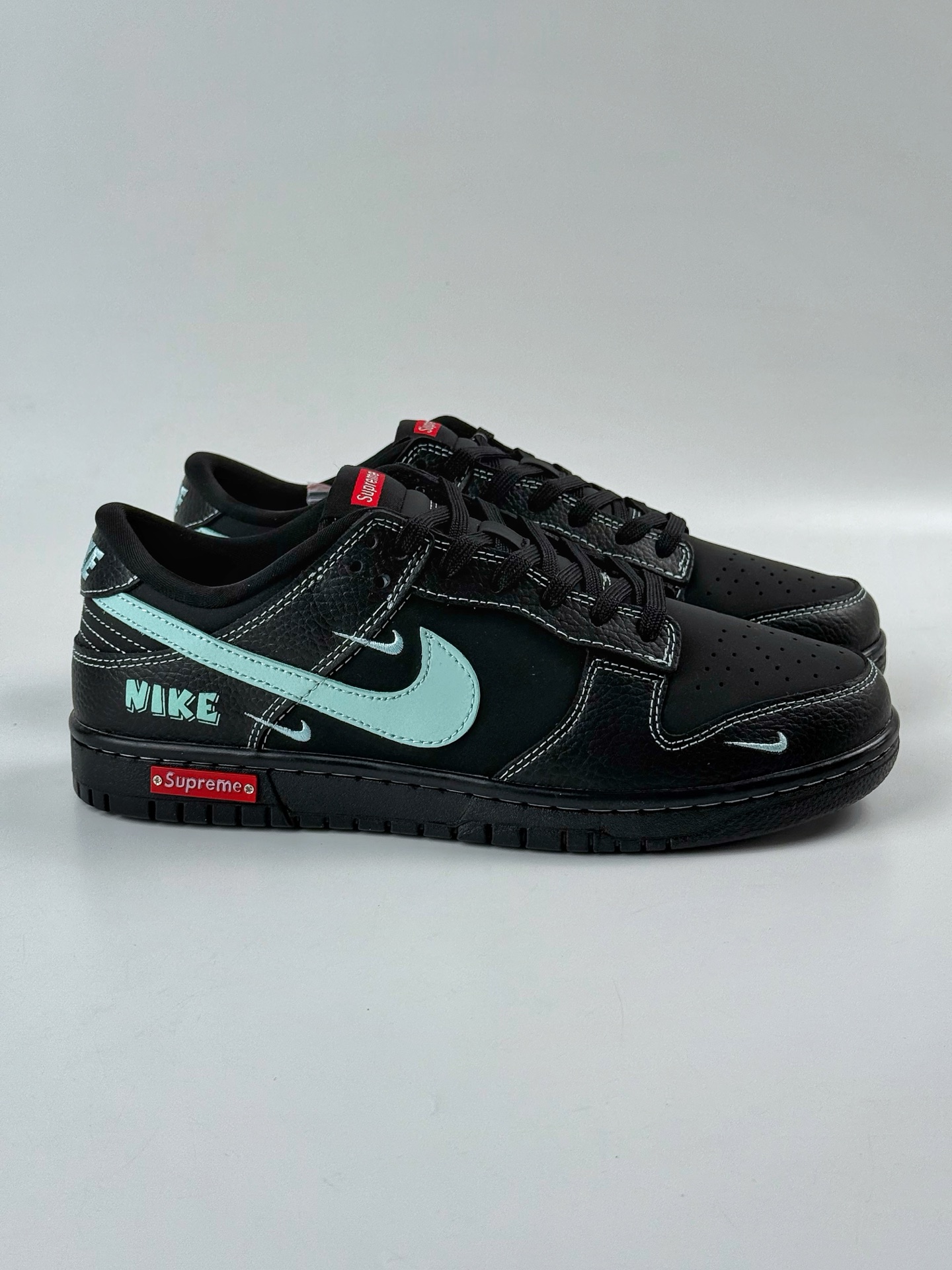 Nike SB Dunk Low x Supreme 黑蓝小勾 SC9207-422