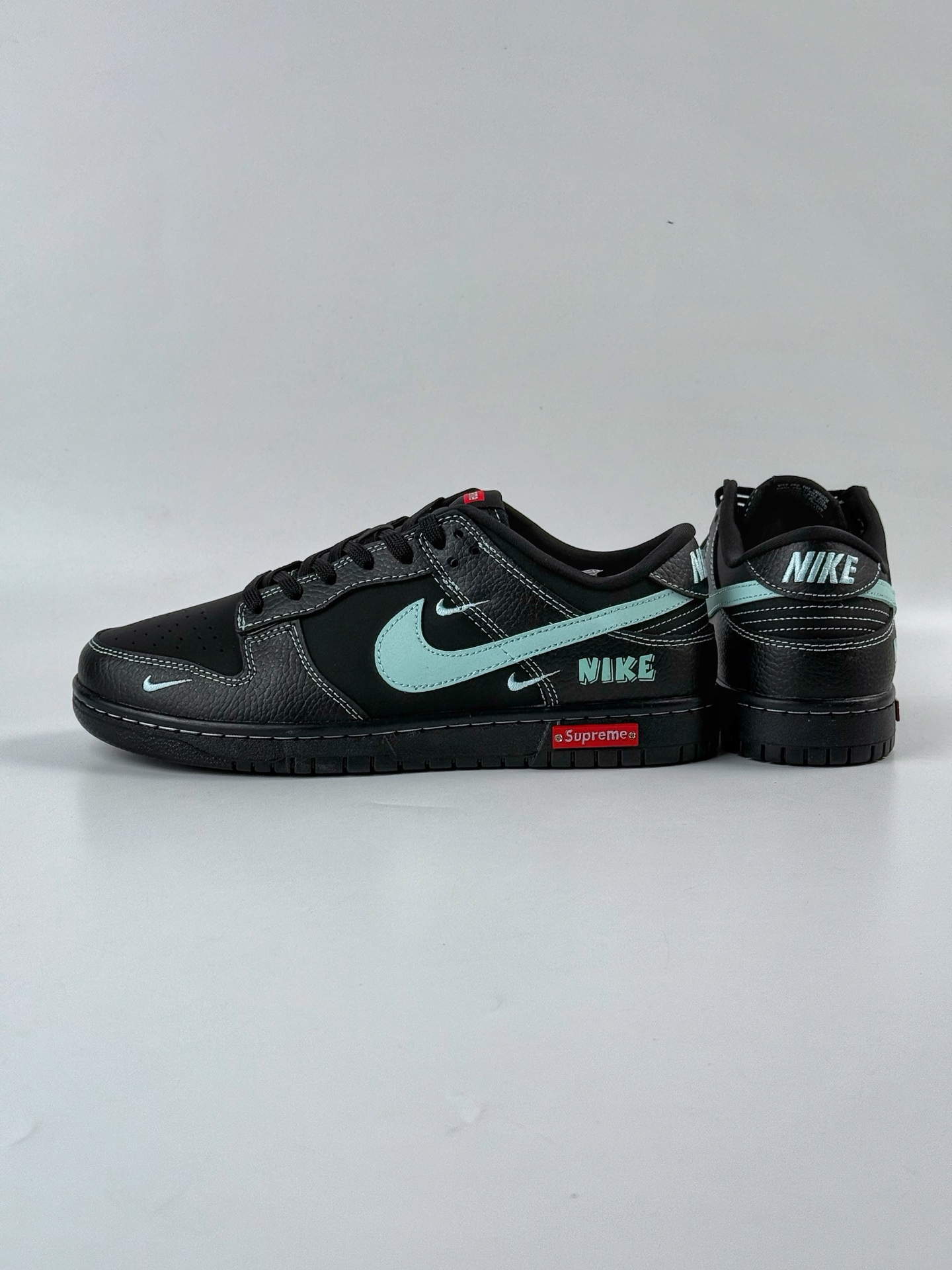 Nike SB Dunk Low x Supreme 黑蓝小勾 SC9207-422