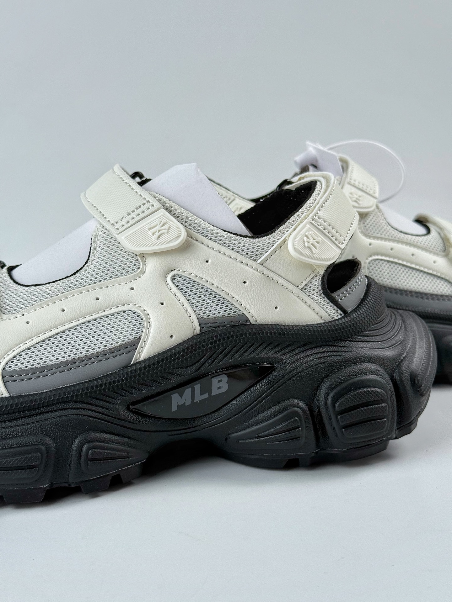 NY版MLB ACE RUNNER MARY JANE 厚底老爹风魔术贴休闲运动慢跑凉鞋 3ASDW0153